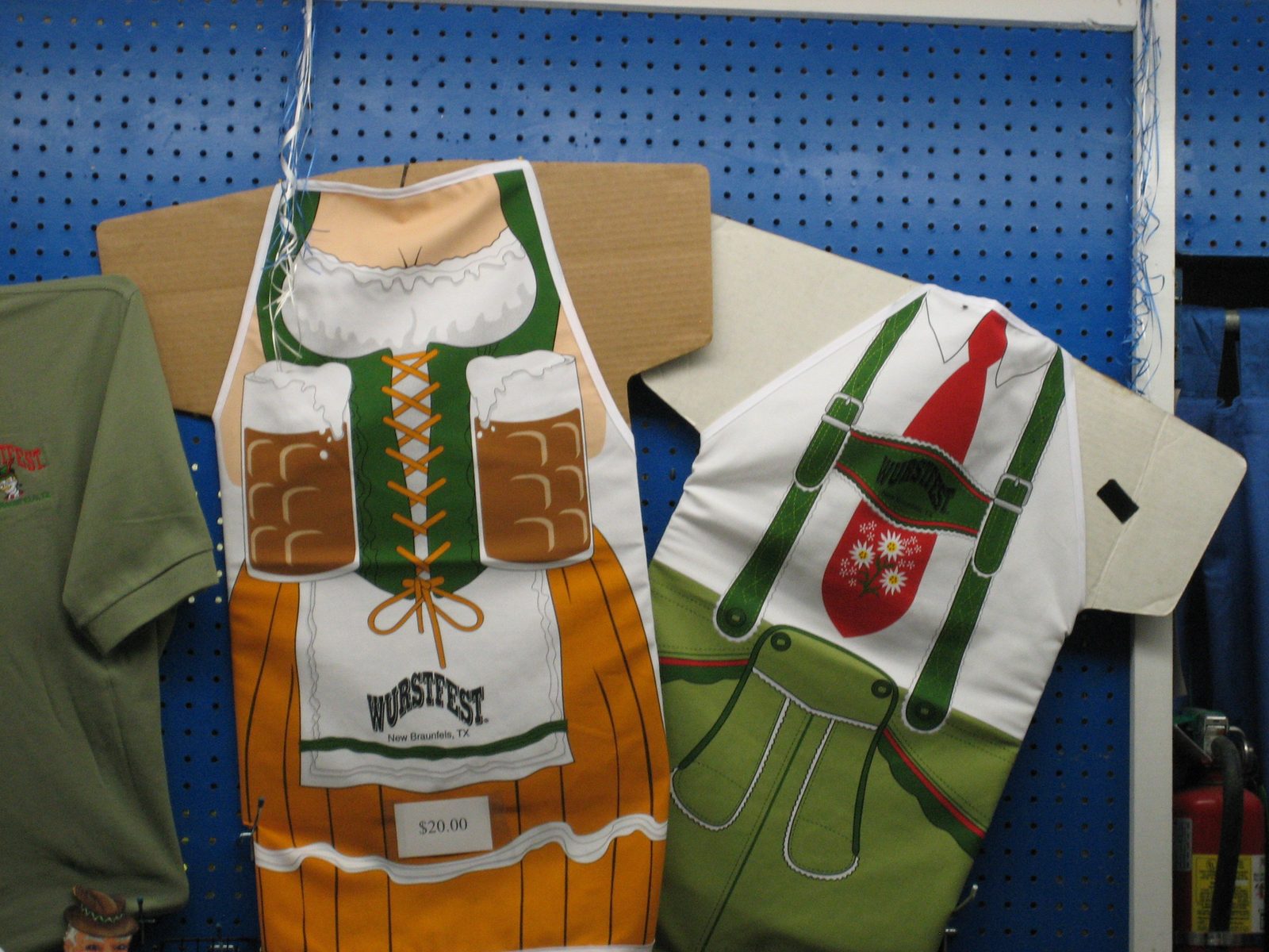 Very cool aprons.
