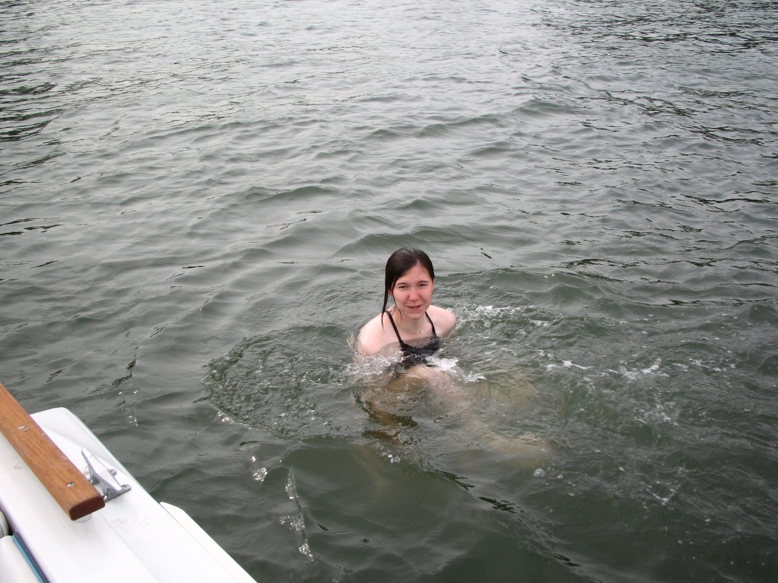 An absolutely fantastic portrait of Kelly swimming in the Sound.