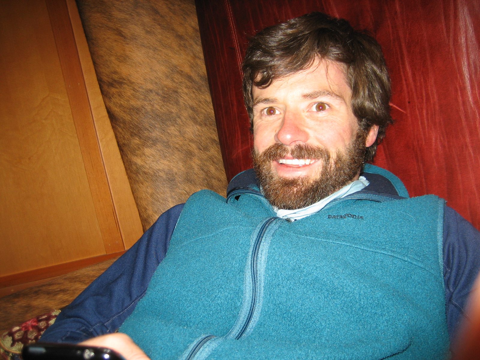 Jay relaxes at The Timbers lodge at Moonlight Basin after a long day on the slopes.