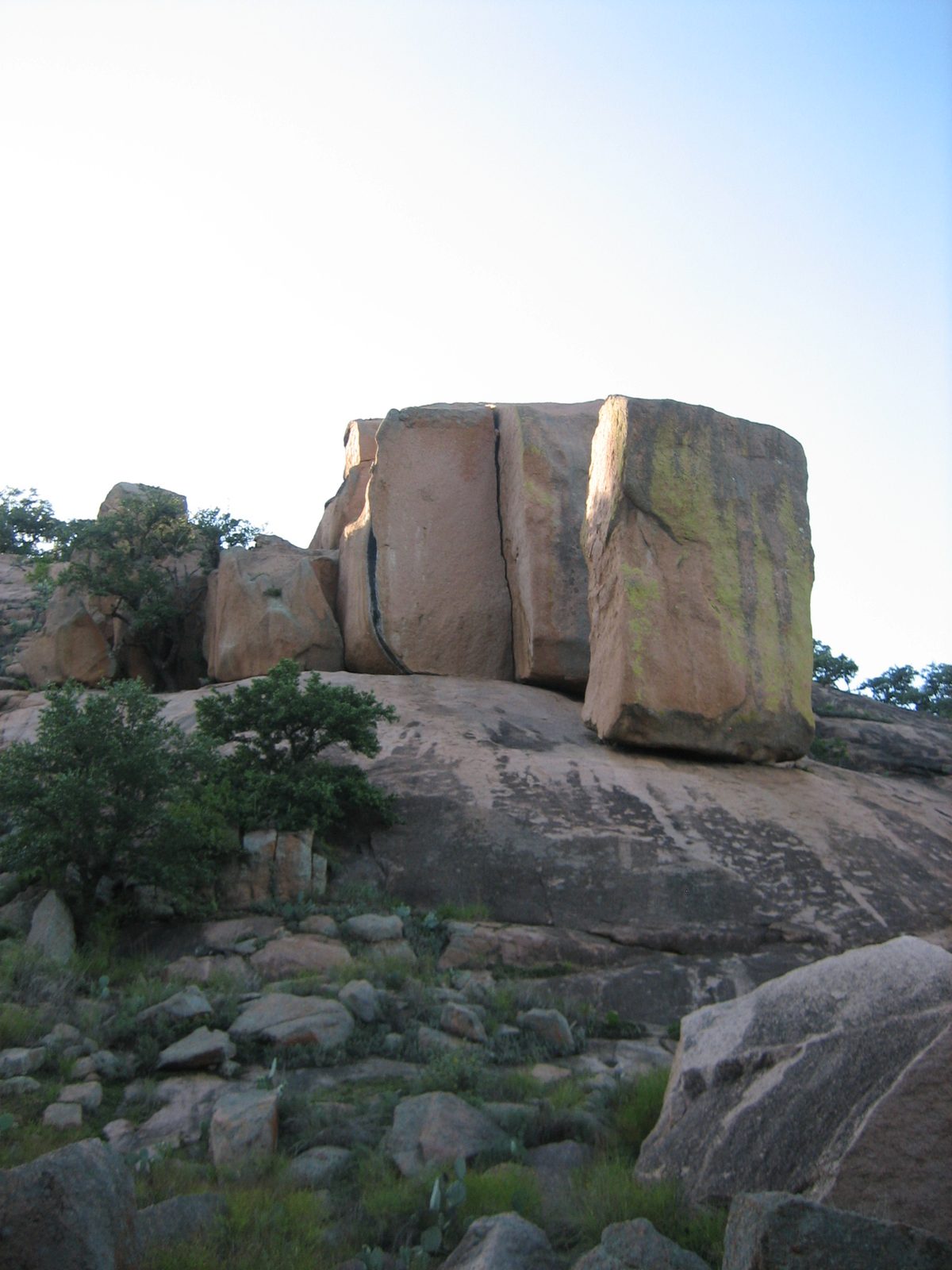 More giant boulders, on Freshman Peak.