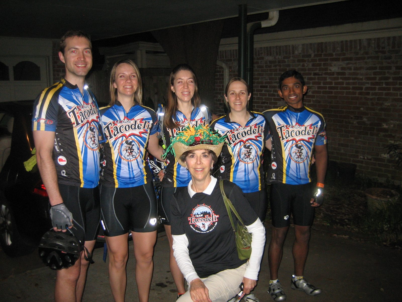Matt, Reagan, Kate, Catherine, and Susendar, with Jan (Kate's mom) Saturday morning, dark and...