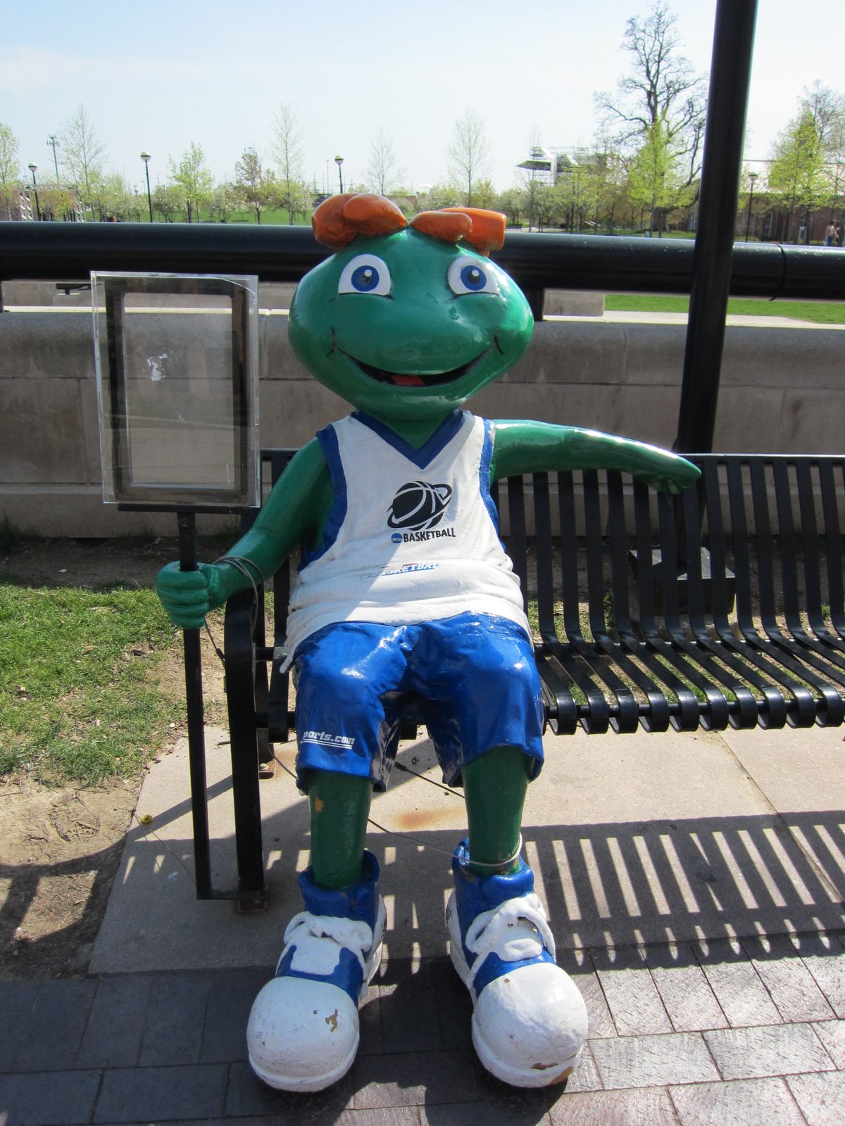 Crazy mascot-y animal outside the Hall of Champions.