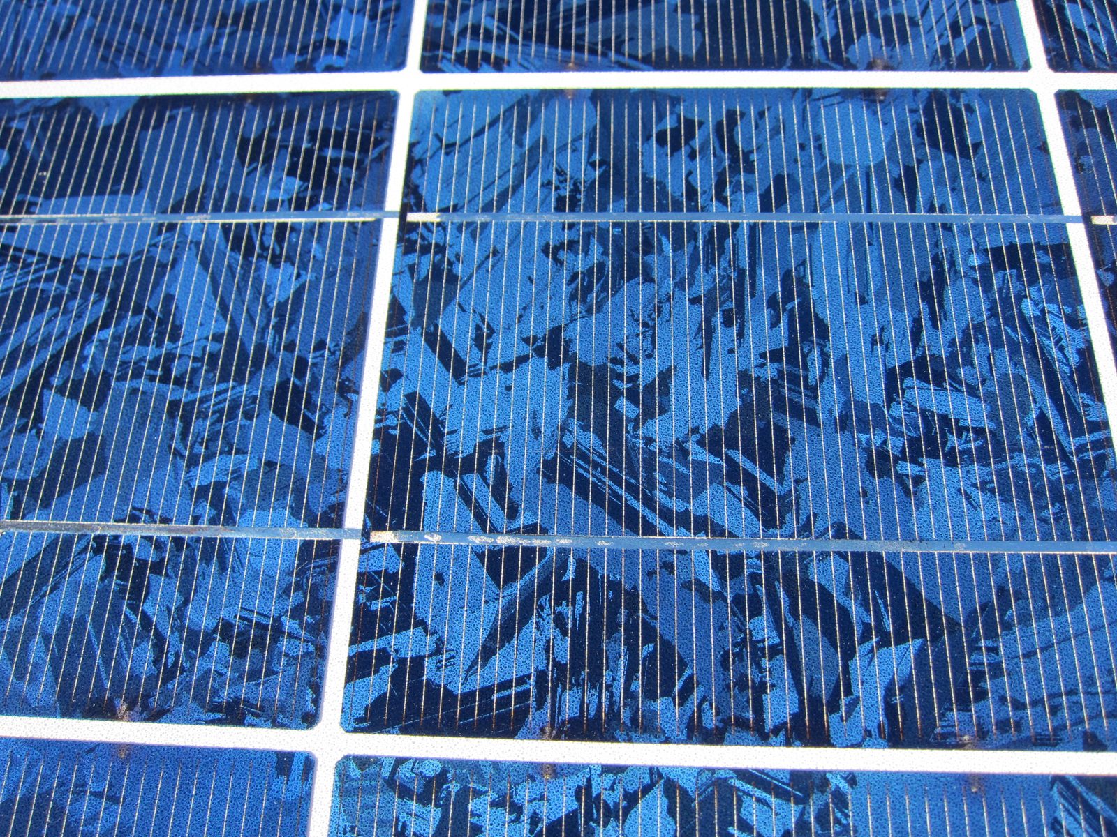 Close-up of the solar panels.  Neat.