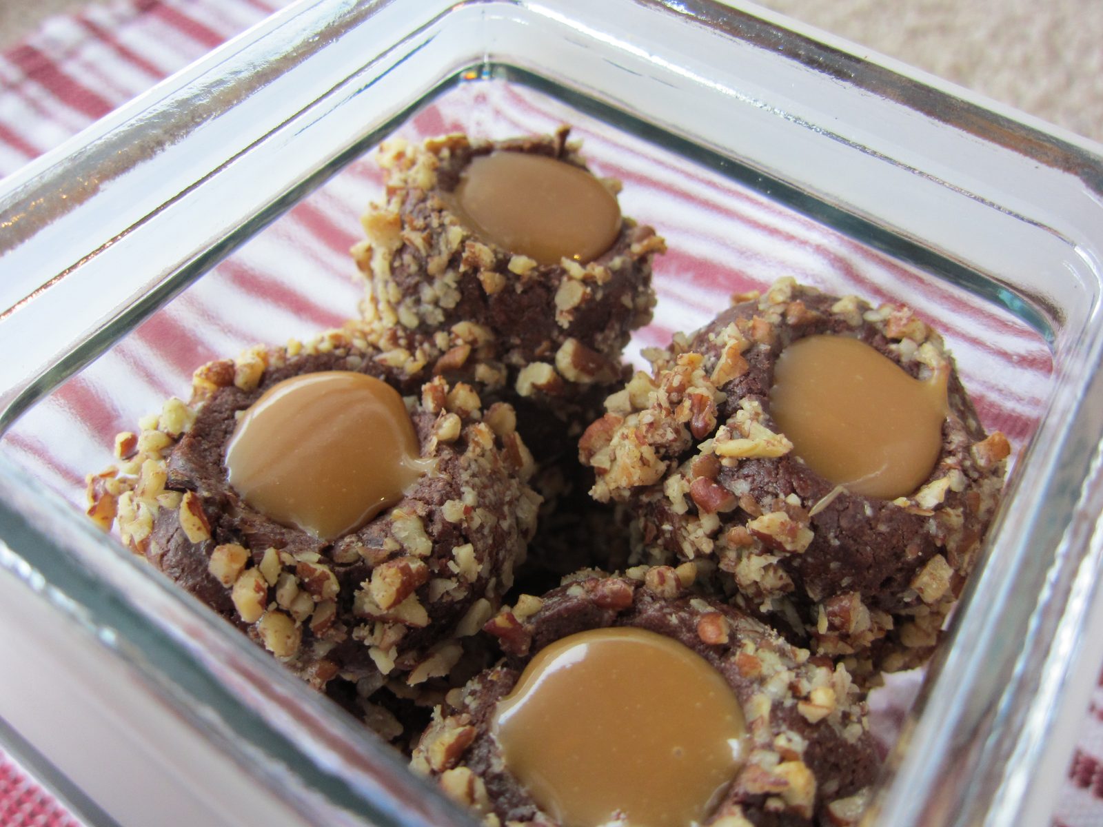 Cookies in a glass container.