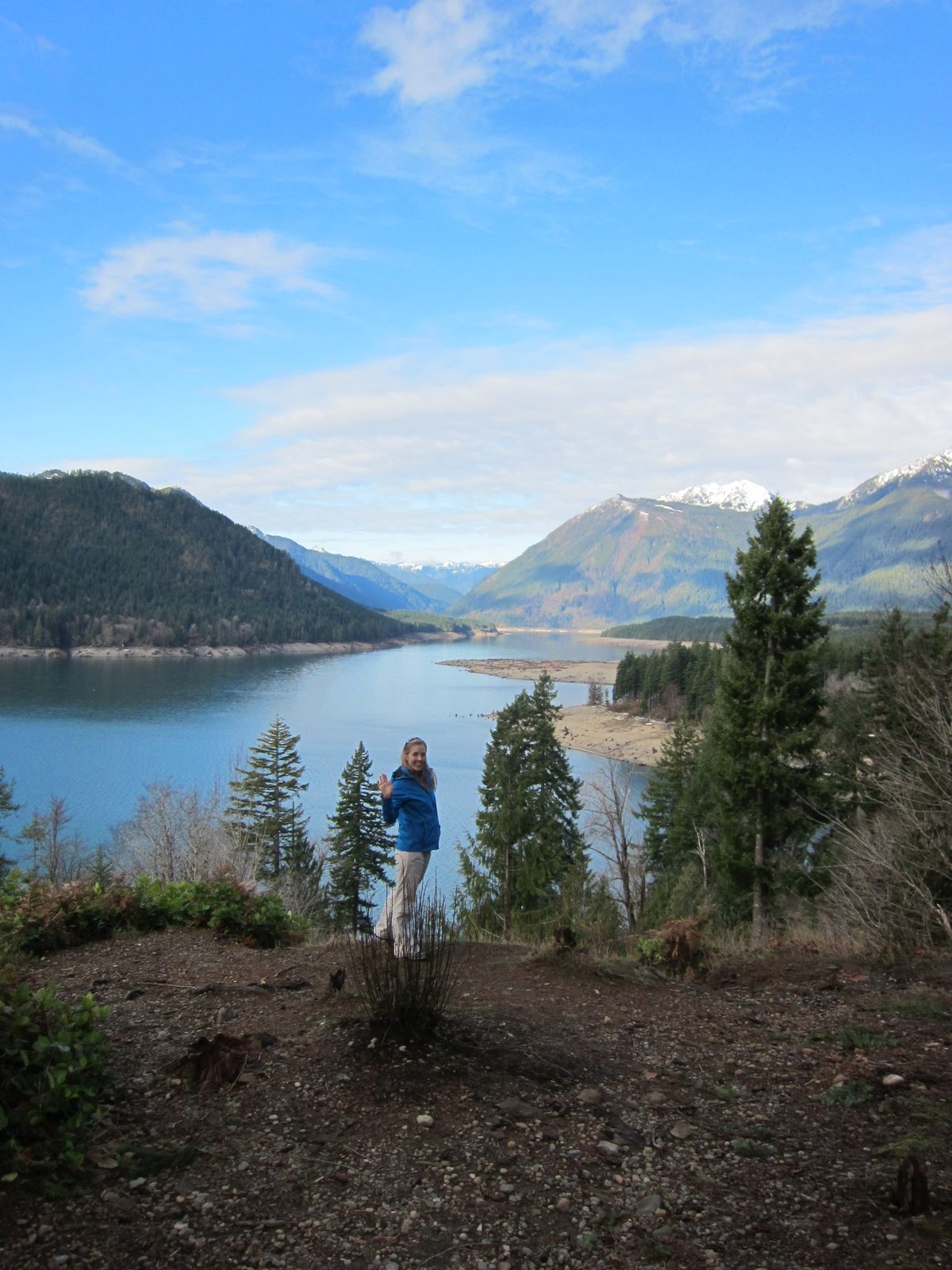 Sunday morning, my new OLY friend Diana invited me to go on a hike on the Olympia Peninsula. ...