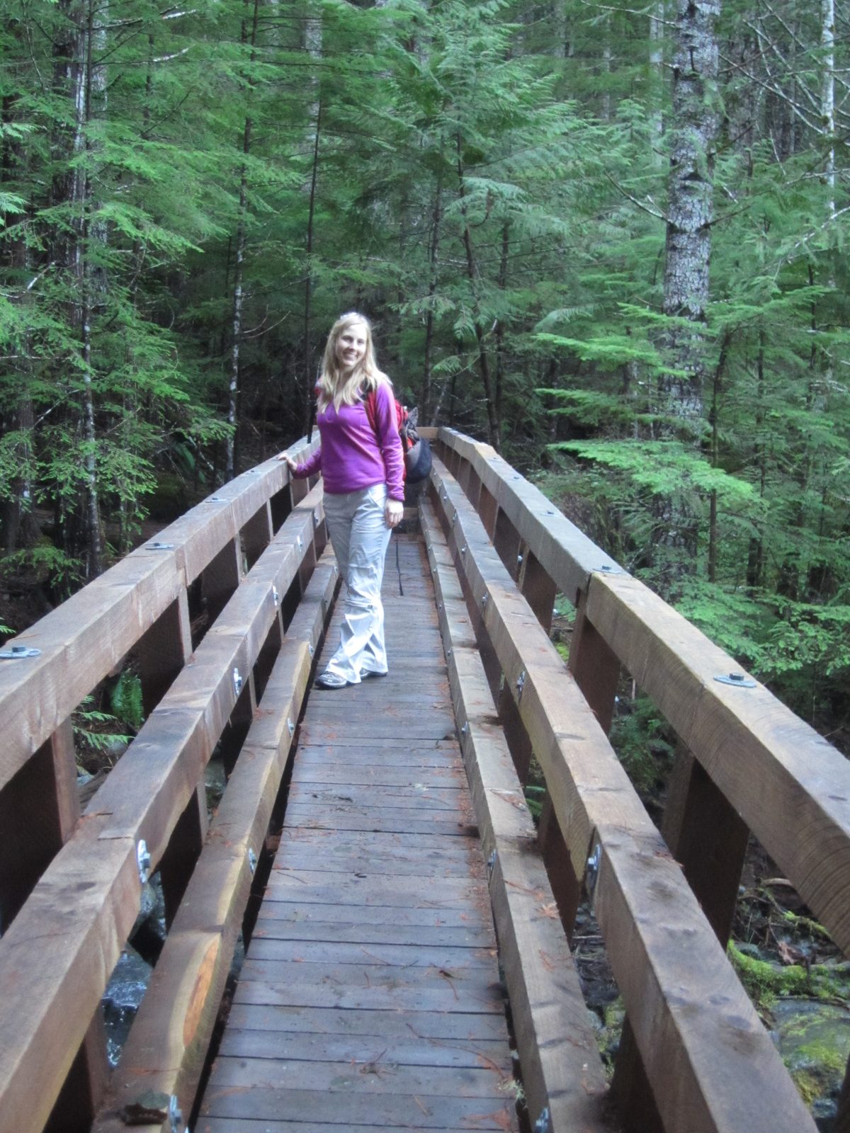 Diana poses on the bridge.