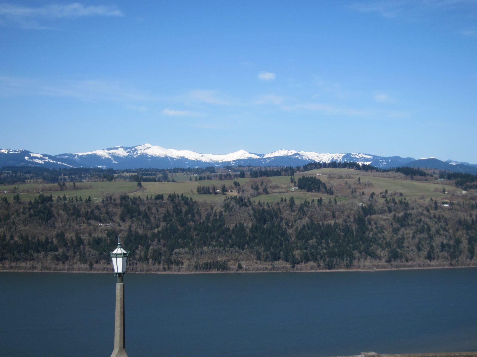 Mountains in Washington, covered in snow.