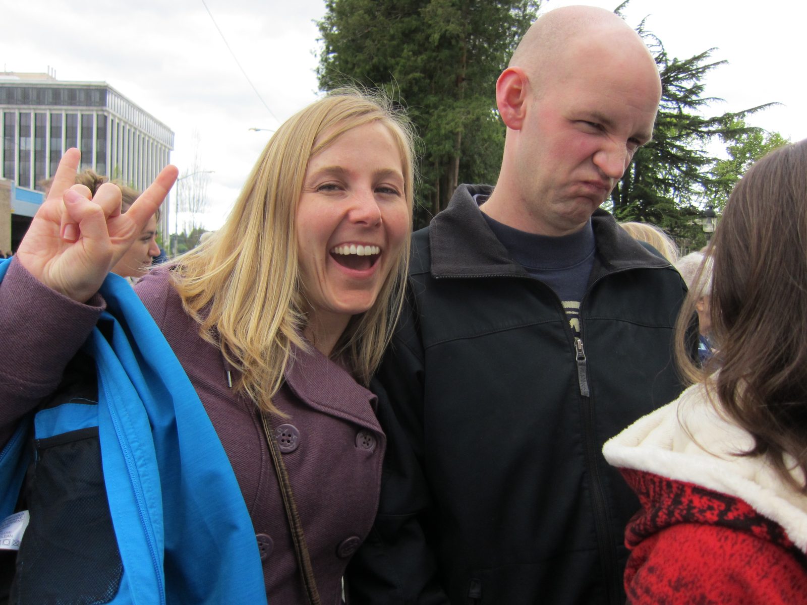 While in Austin, I taught Diana how to do a Hook 'Em for UT.  Jake, an OU fan, did not approve of this.