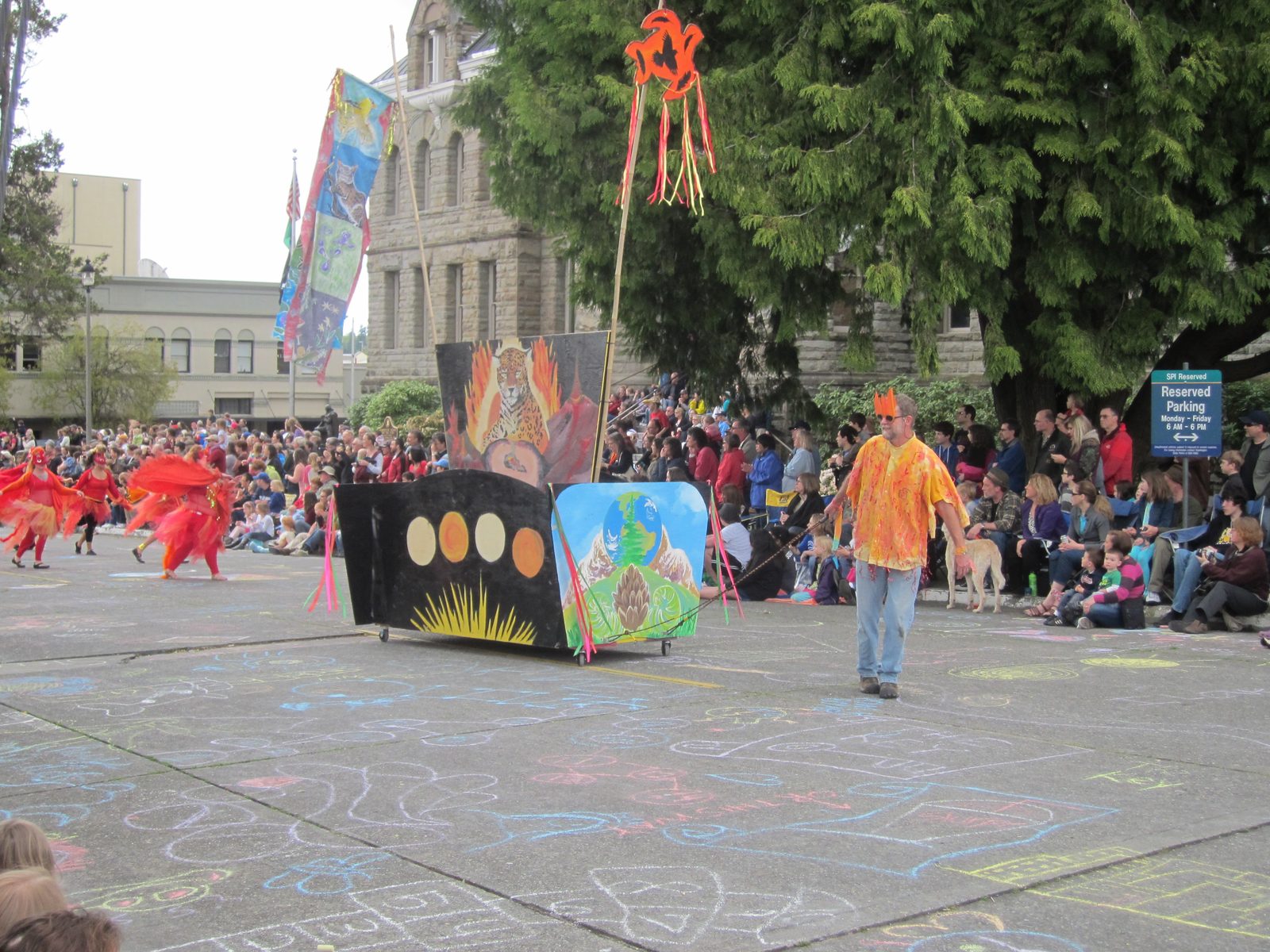 The beginning of the parade!  As far as I can tell, anyone can show up and participate in the event.