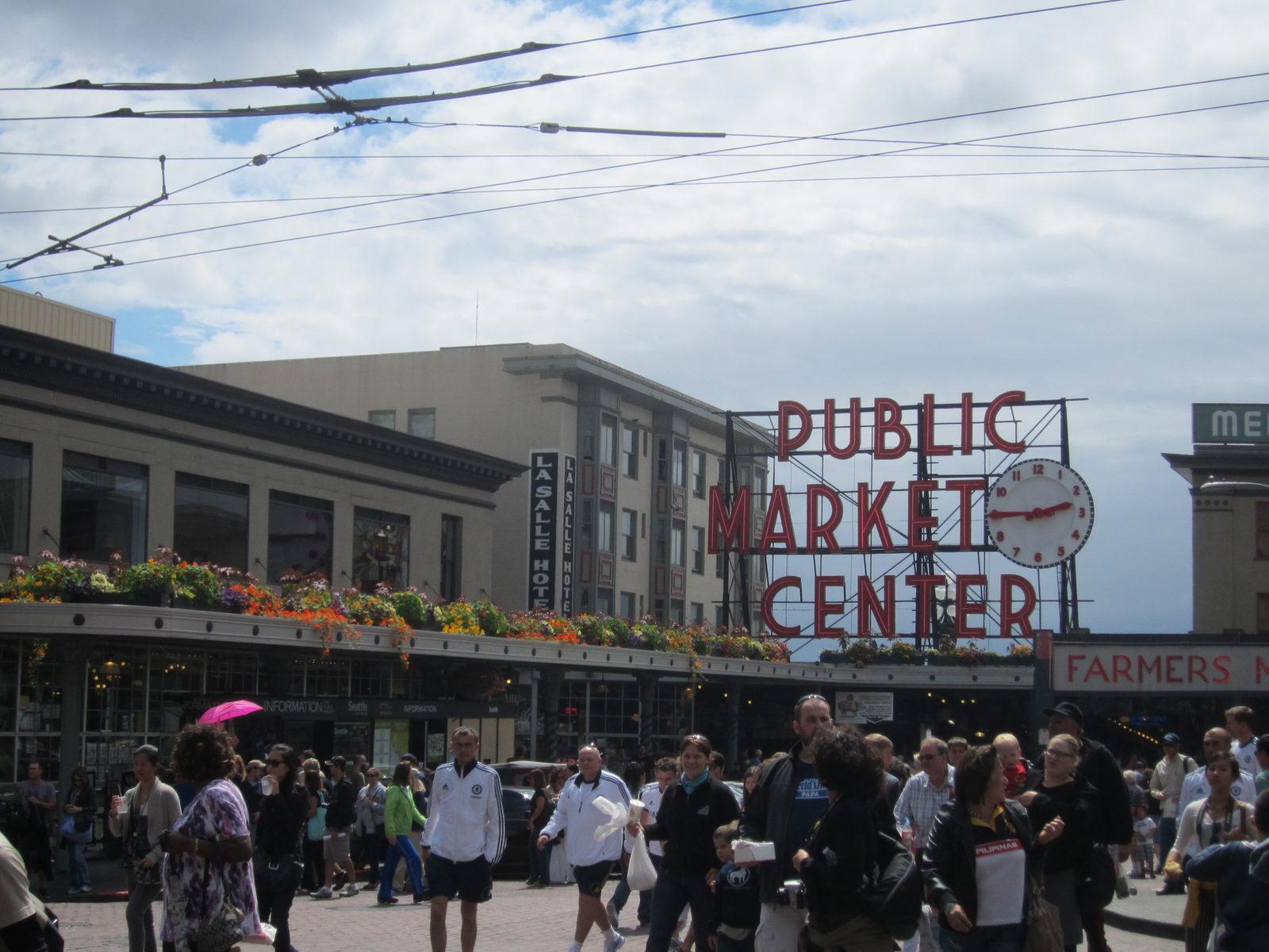 It was beautiful in Seattle - sunny and in the high 60s (with wind), low 70s without.