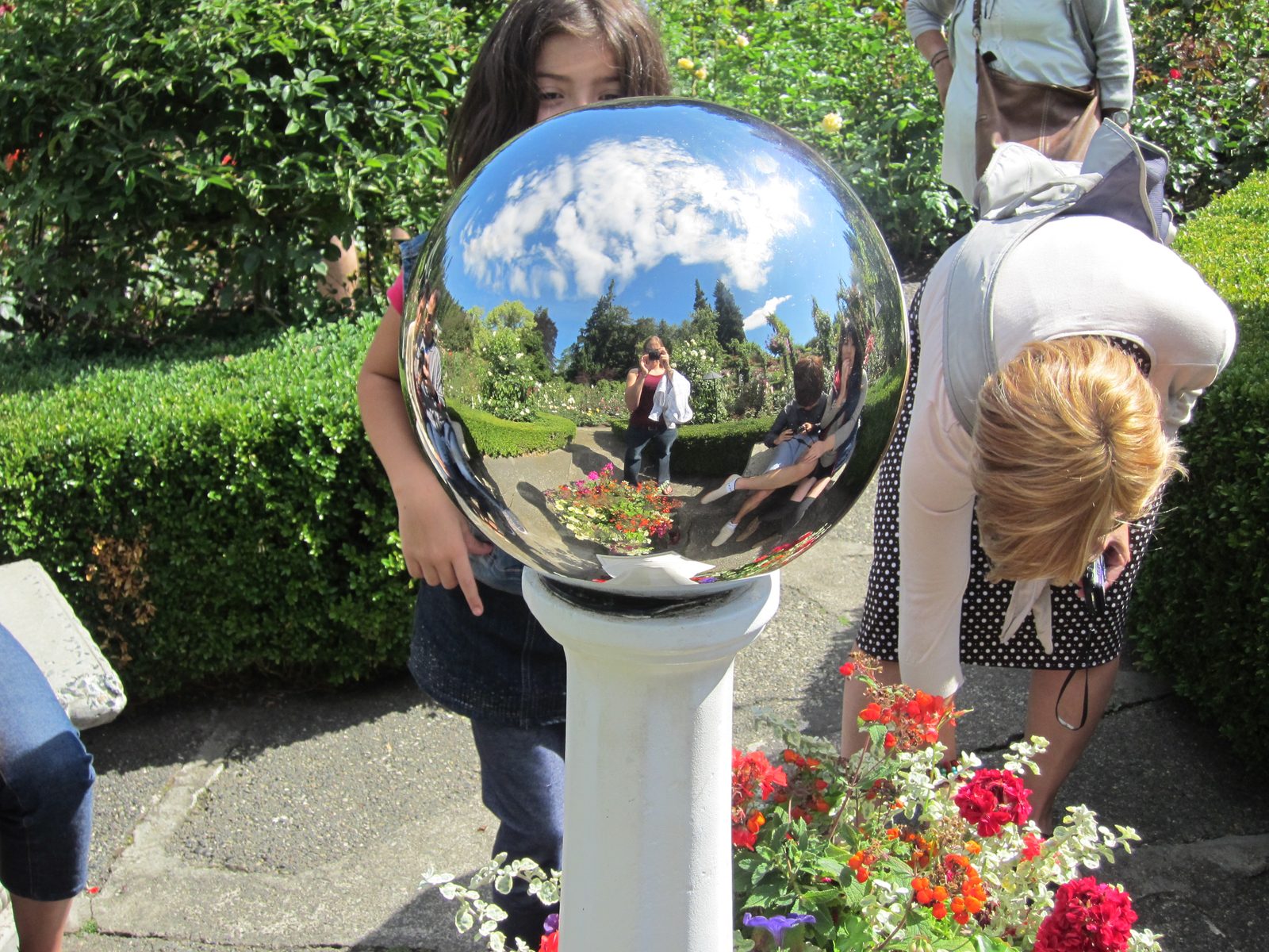 This reminded me of the Escher self-portrait in the silver ball.