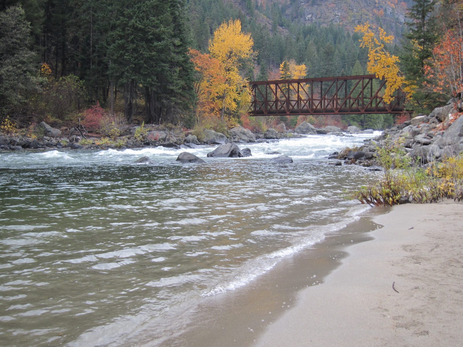 Another shot of the bridge.  The fall colors were particularly nice right here.
