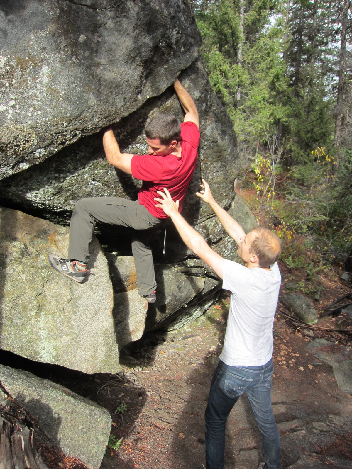 Trying something new.  I believe that with the sun, this rock was significantly dryer than those...