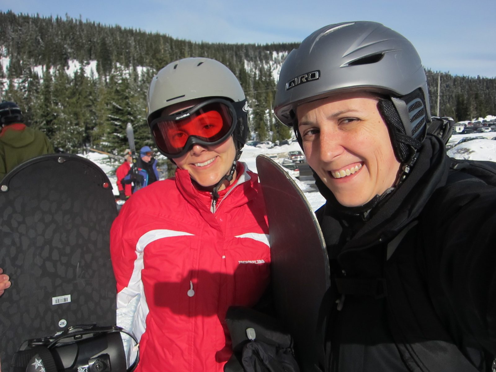 When we got to the base, it was super sunny.  Awesome day ahead!