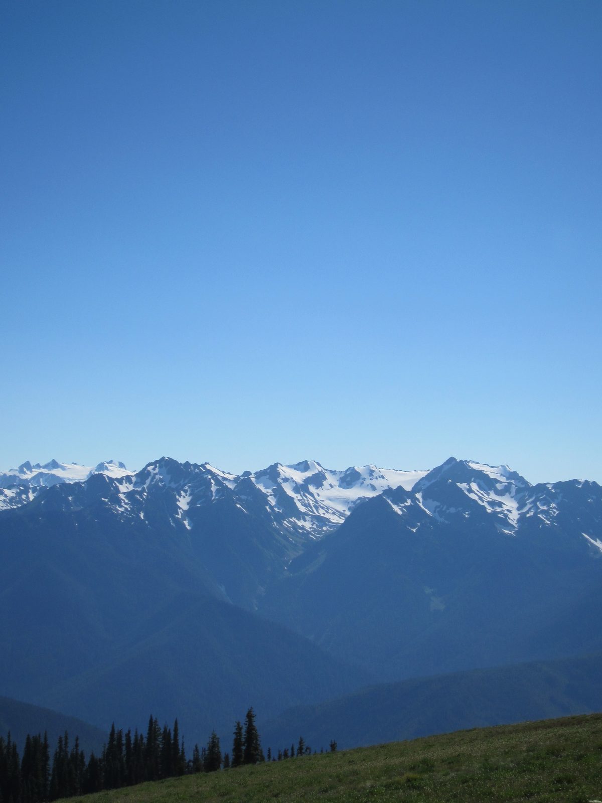One last shot of fake-looking faraway mountains.