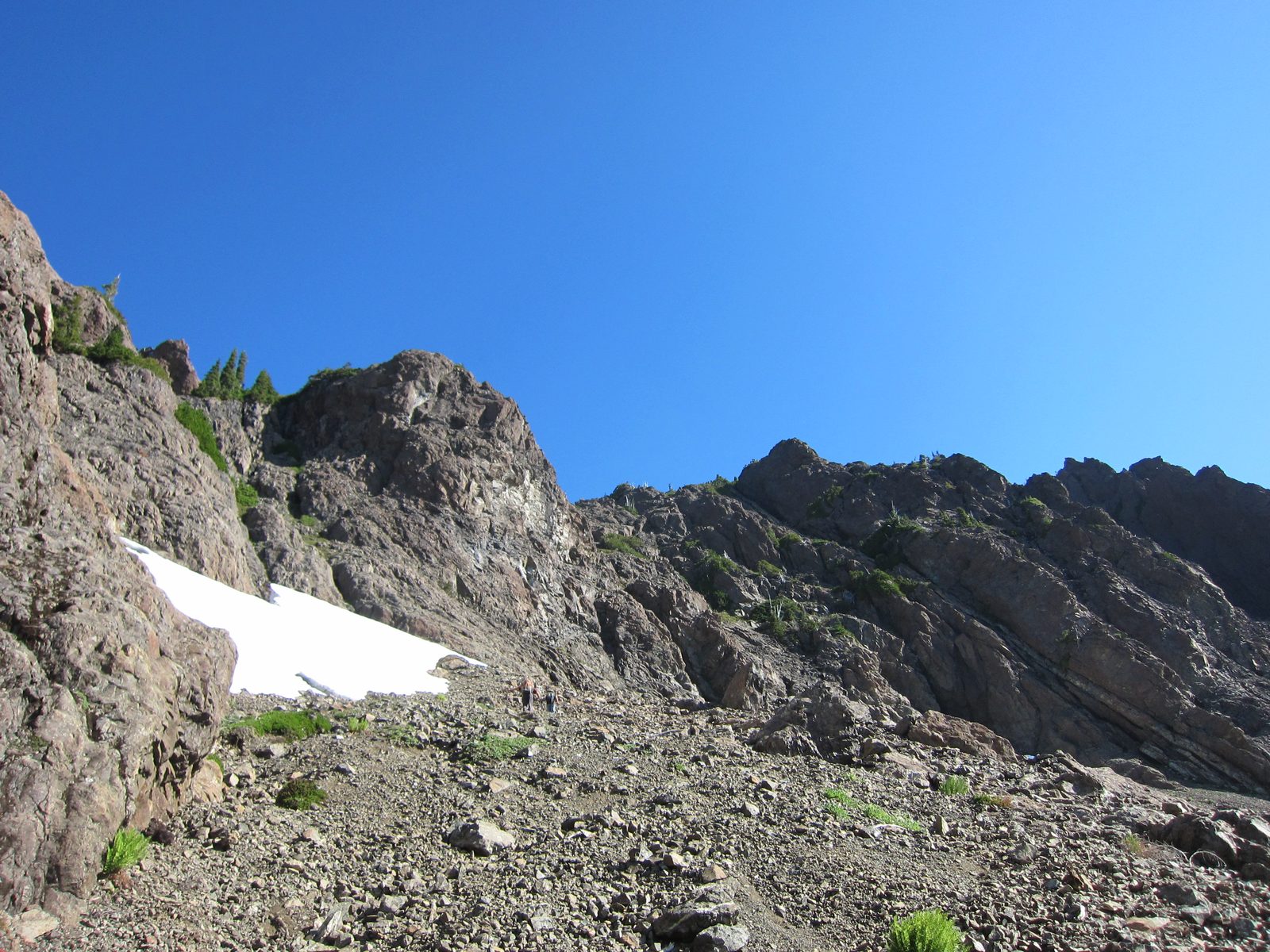 More scree.