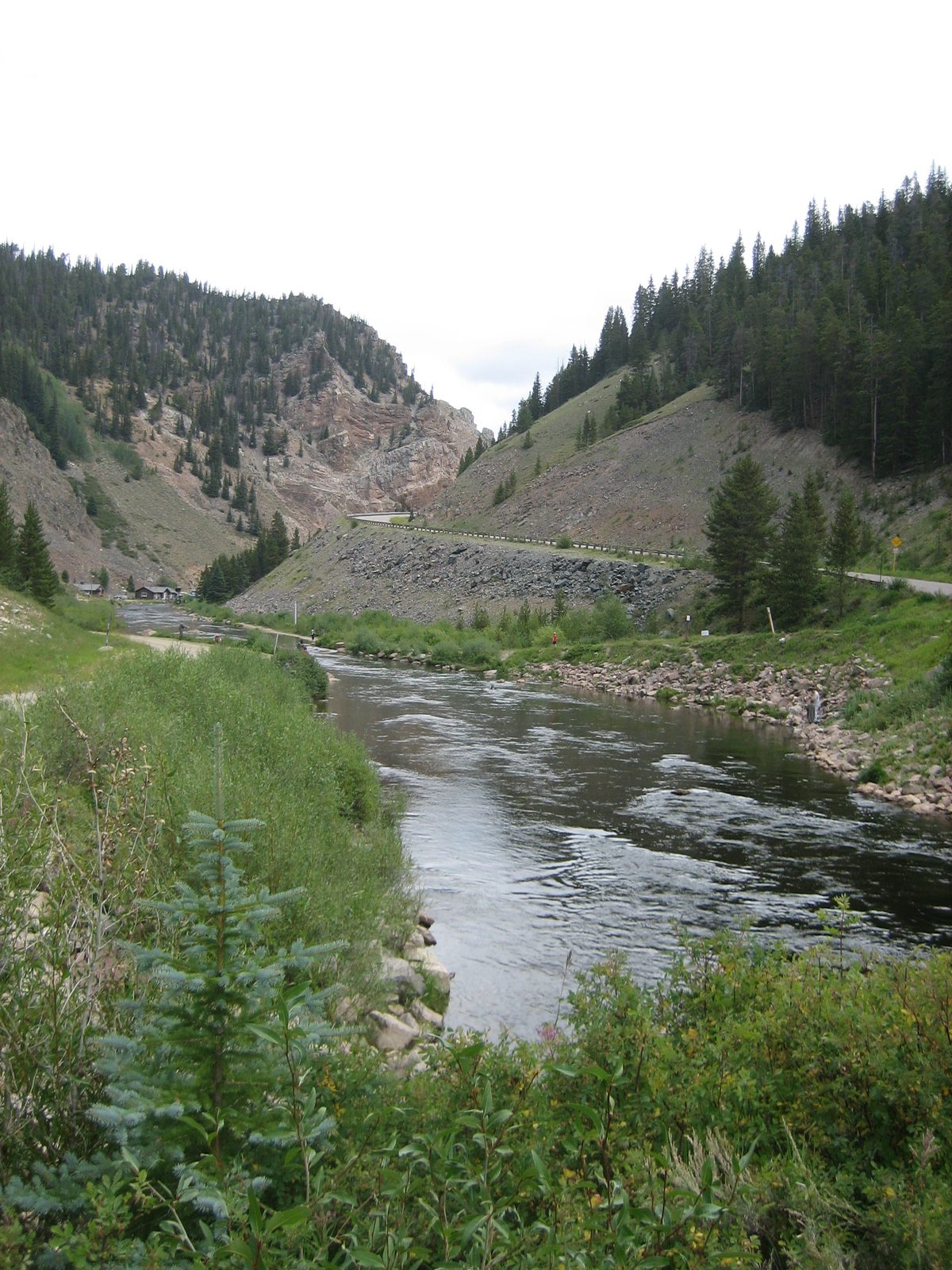 Looking upriver from the Hog Pen