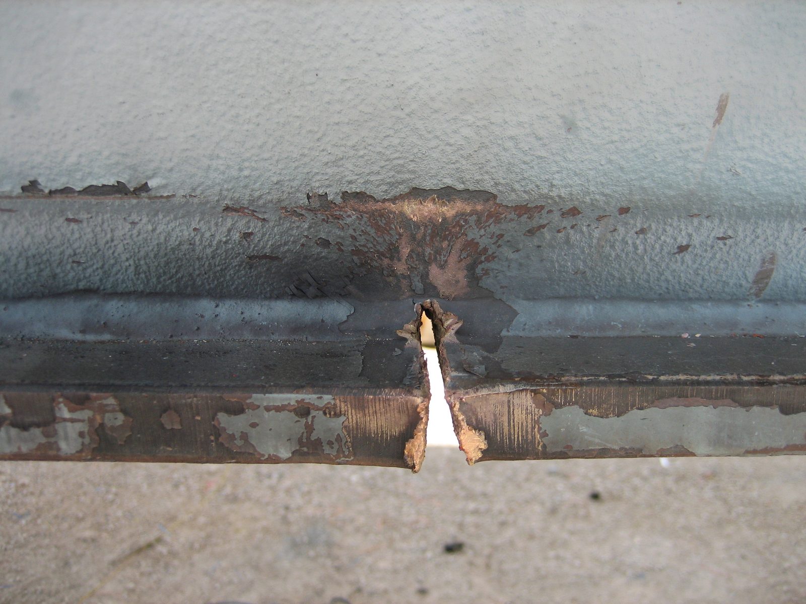 The best picture of the fracture, from the side.  The explosive was powerful enough to cut 1" of...