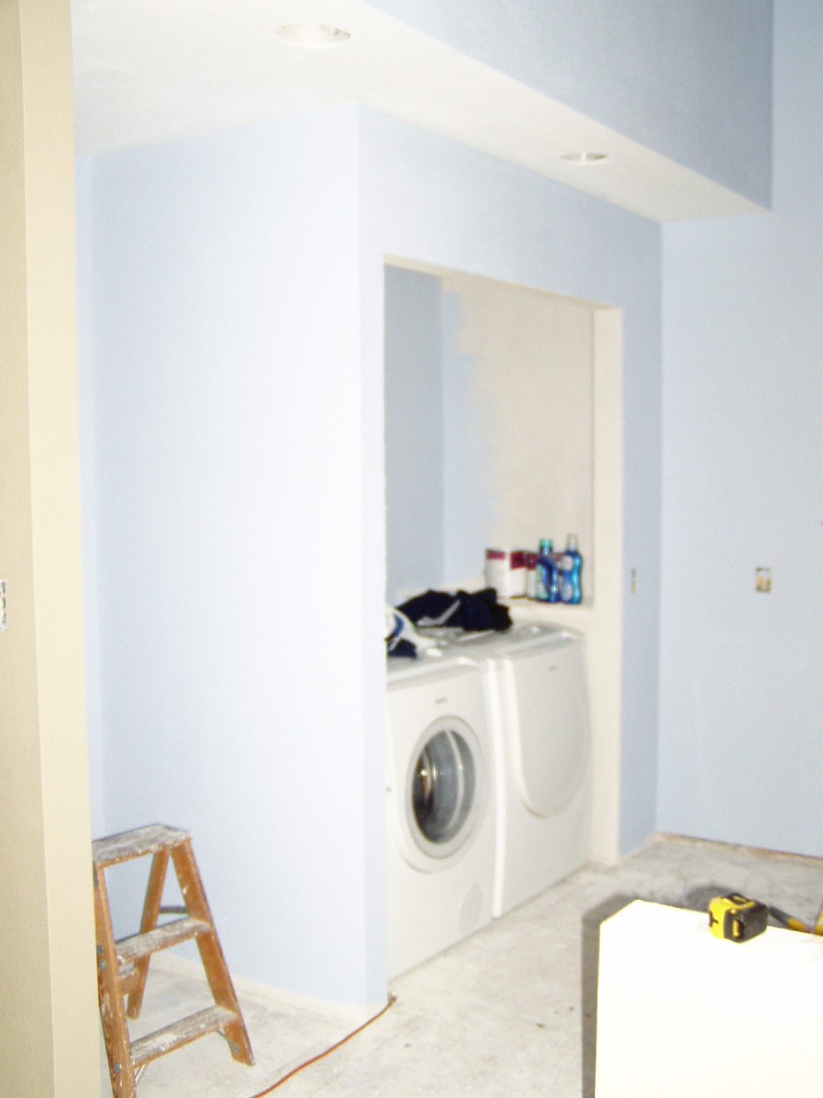 The washer/dryer area in Jay's new kitchen.