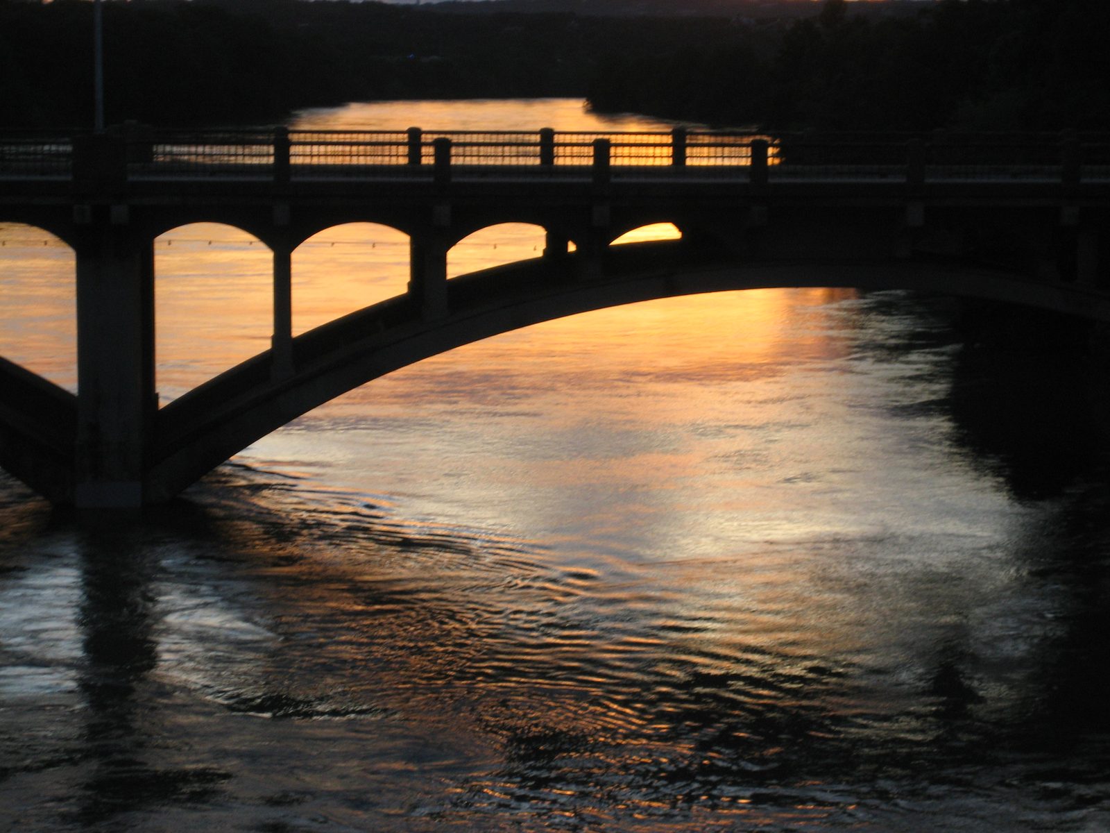 Pretty bridge.  Pretty sun.