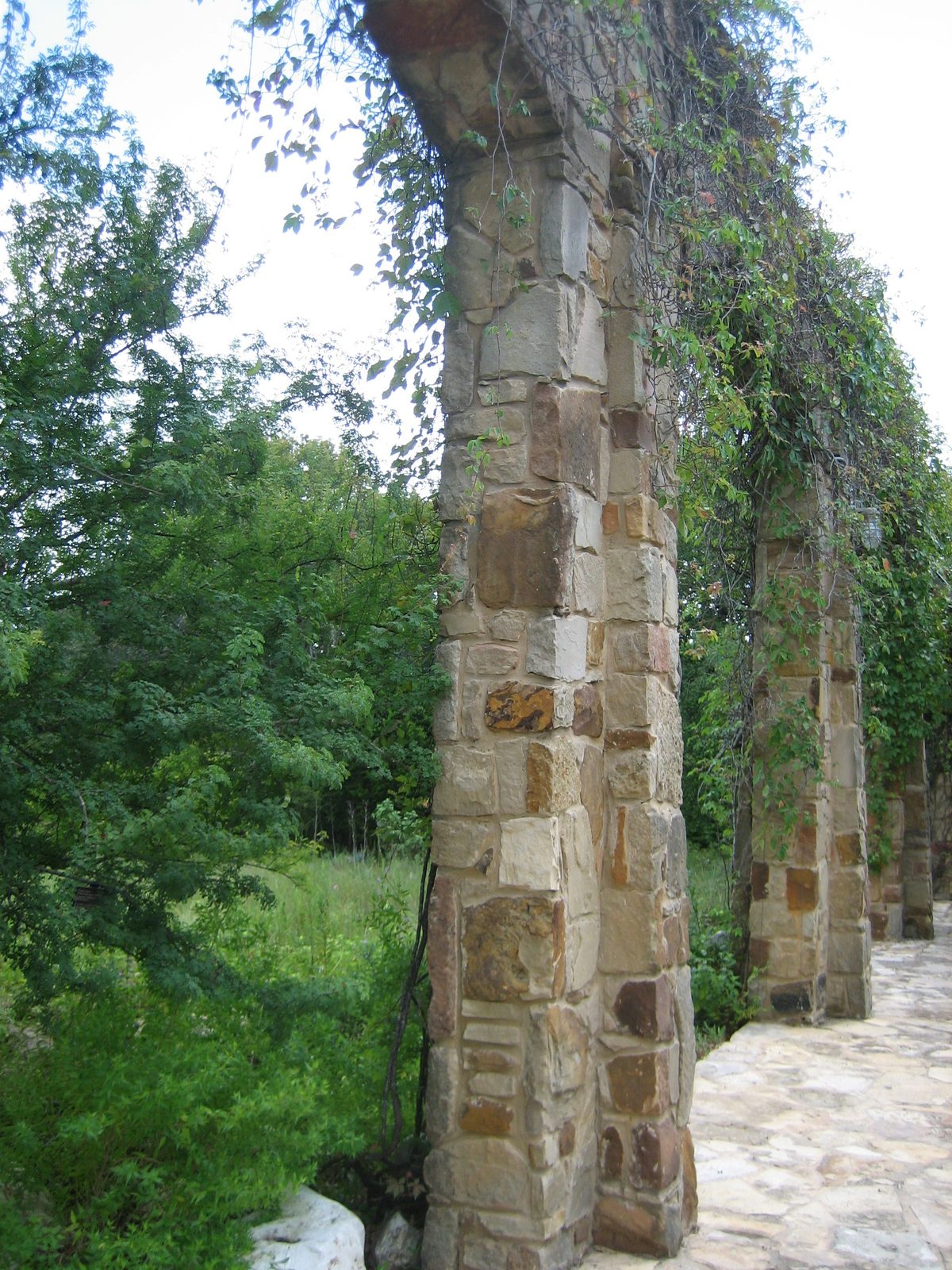 The aqueduct once more.