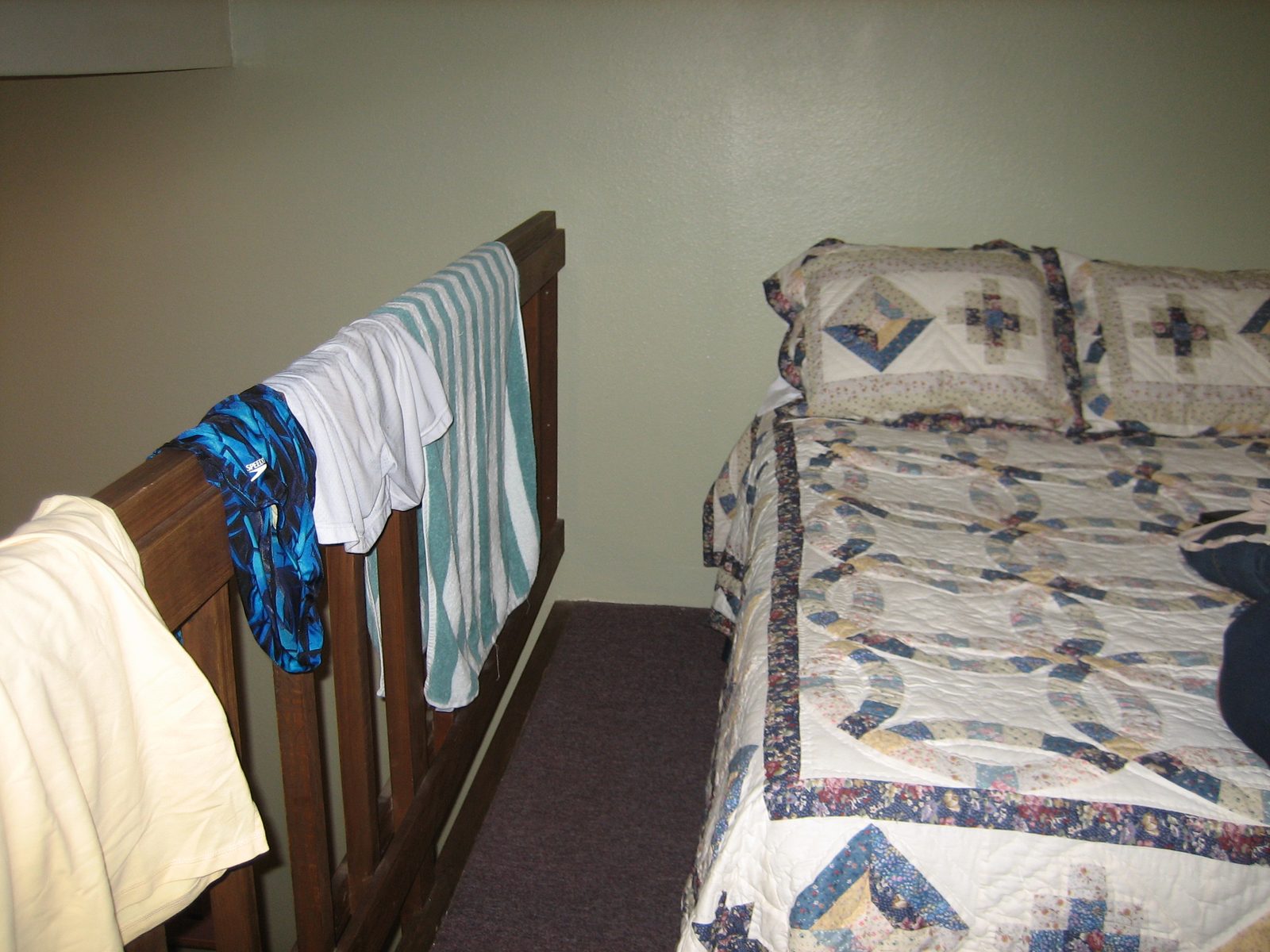 My adorable little room in our Lodge.