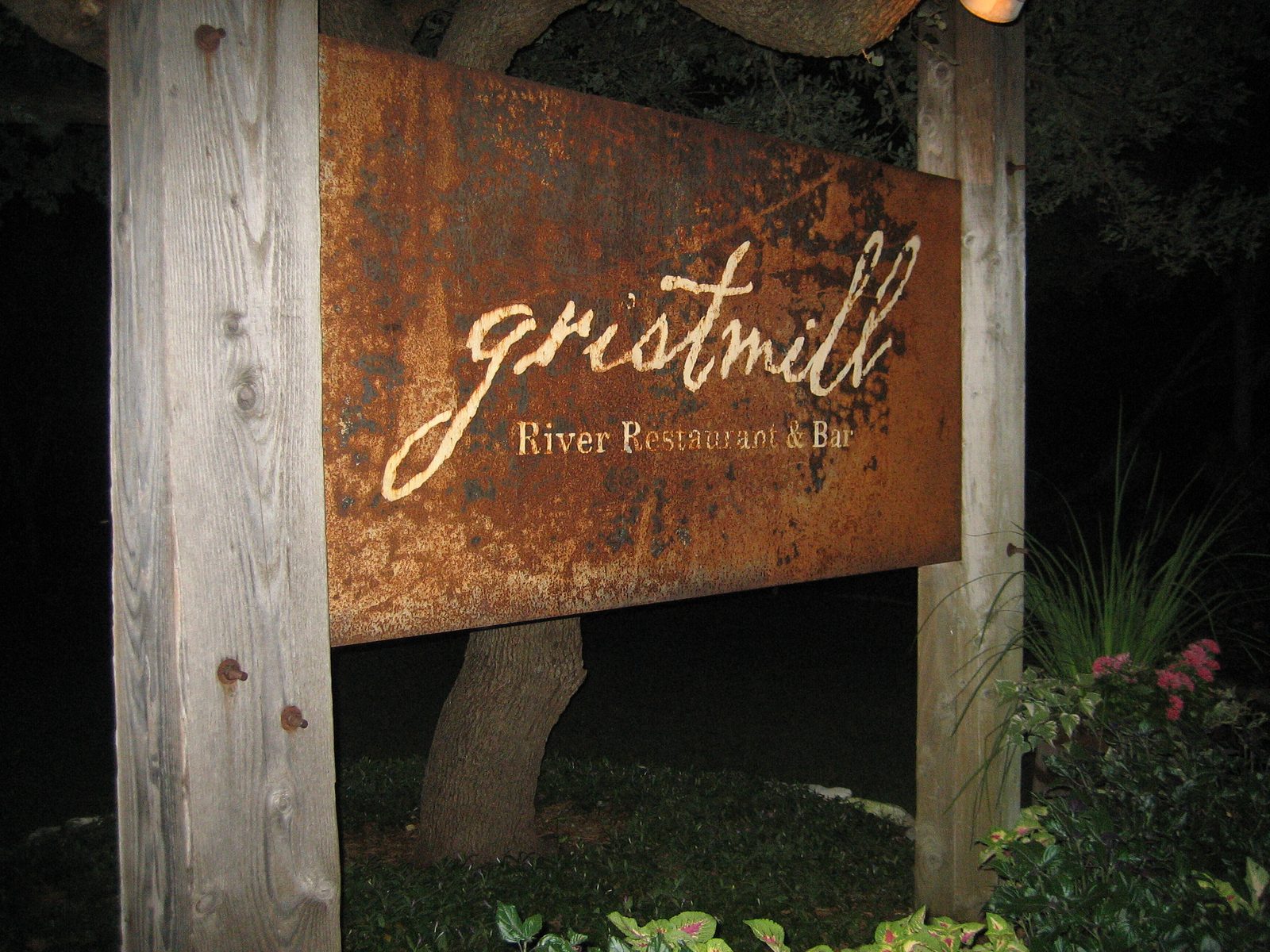 Where we ate dinner Saturday night.  So. Very. Good.