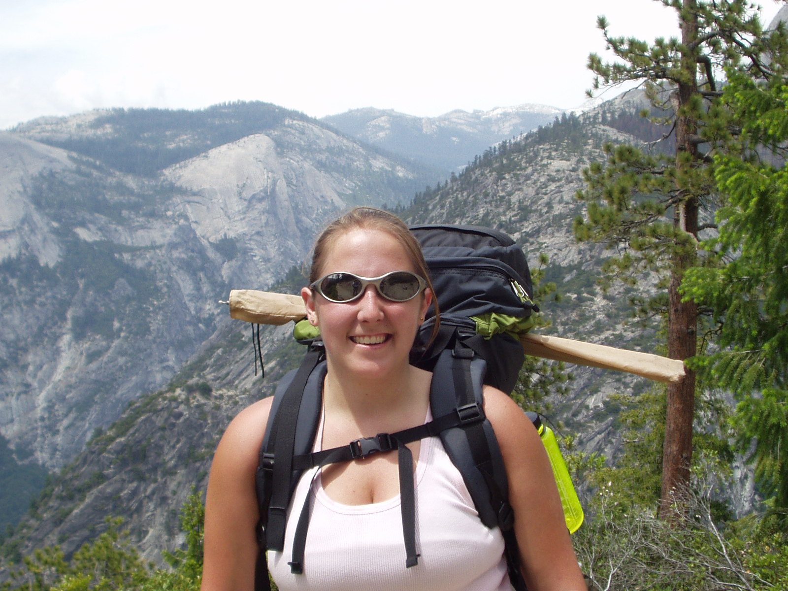Catherine hiking in Yosemite on the Panorama Cliff trail.