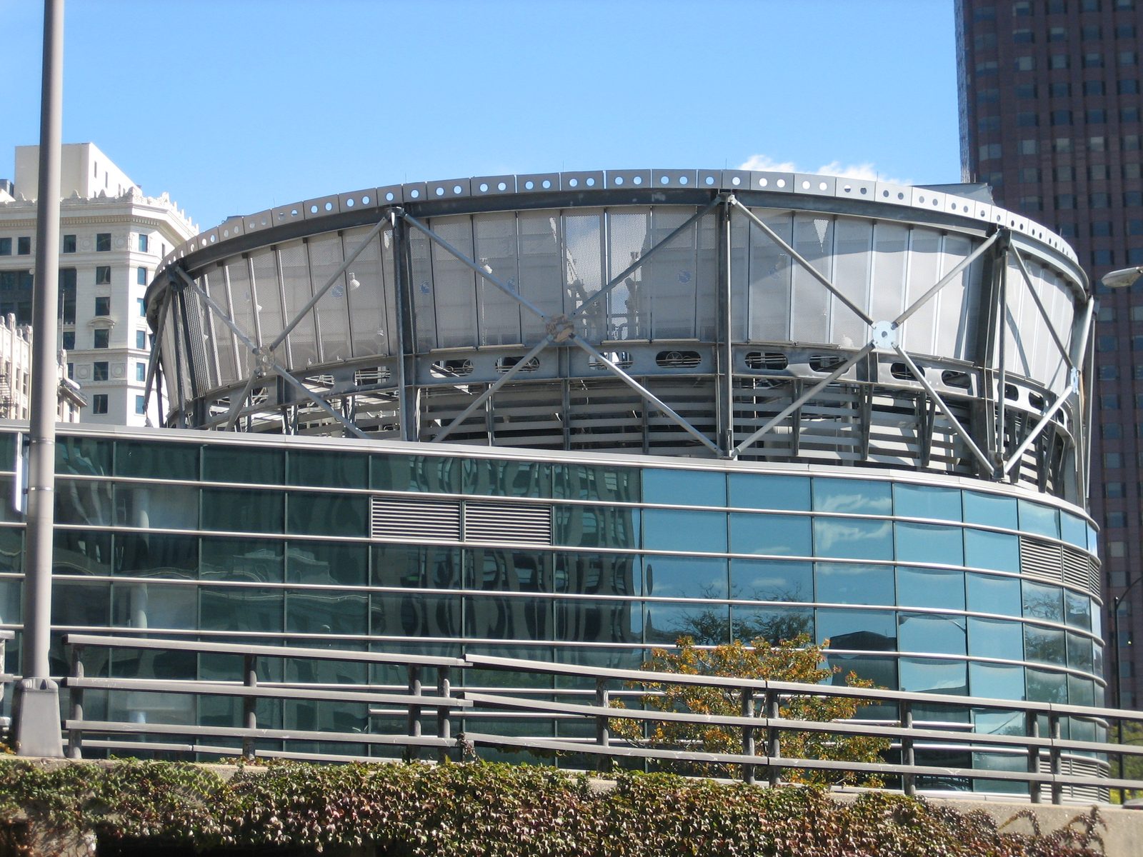 I can't remember what this building is, but I think it's kind of neat.  Either that, or I hate...