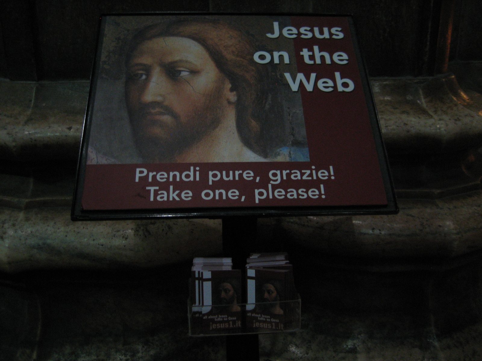 In case that web address is too small to read, www.jesus1.it