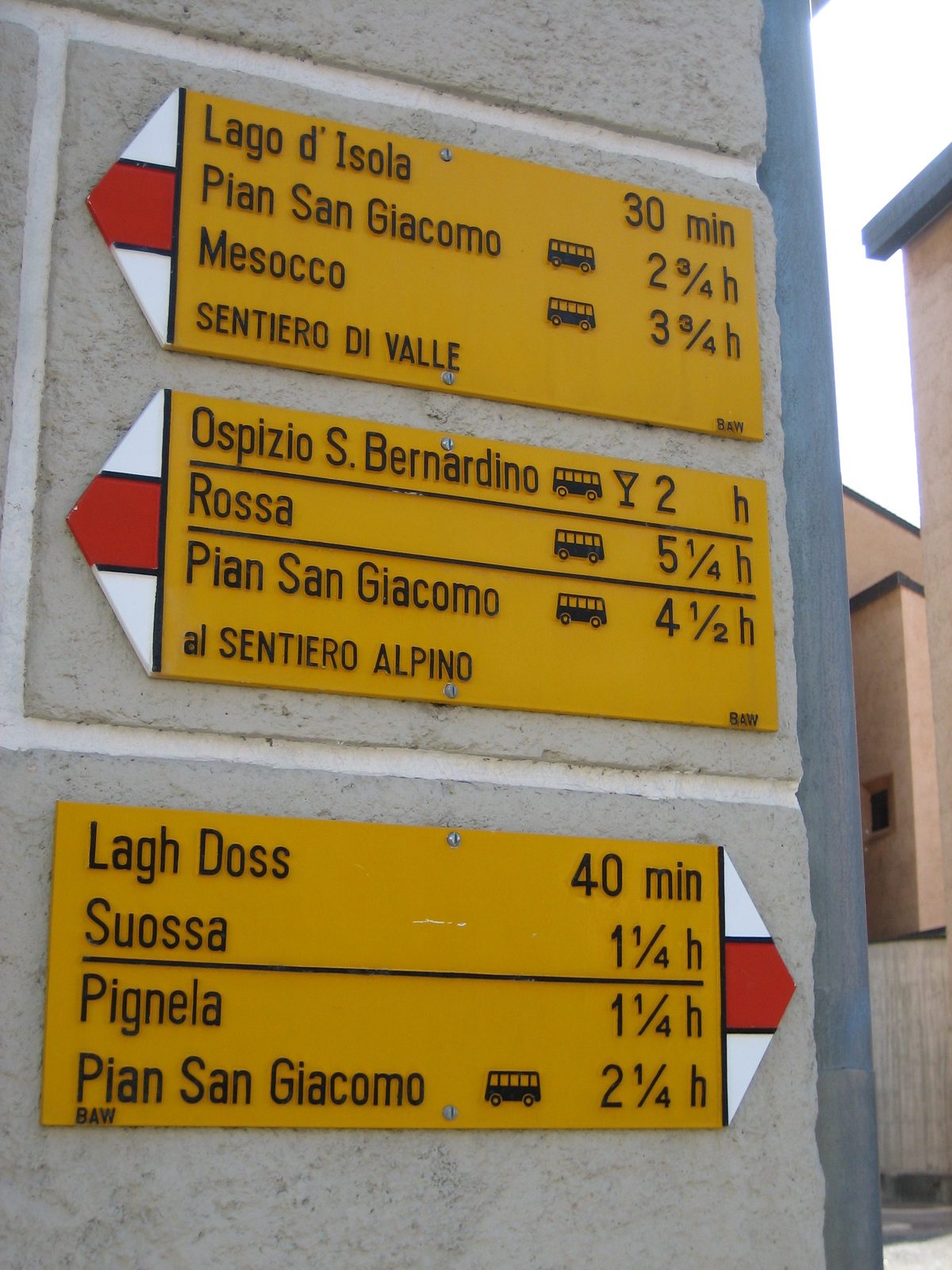All of the hiking signage was awesome, although I never understood all of it.  I'm thinking that...