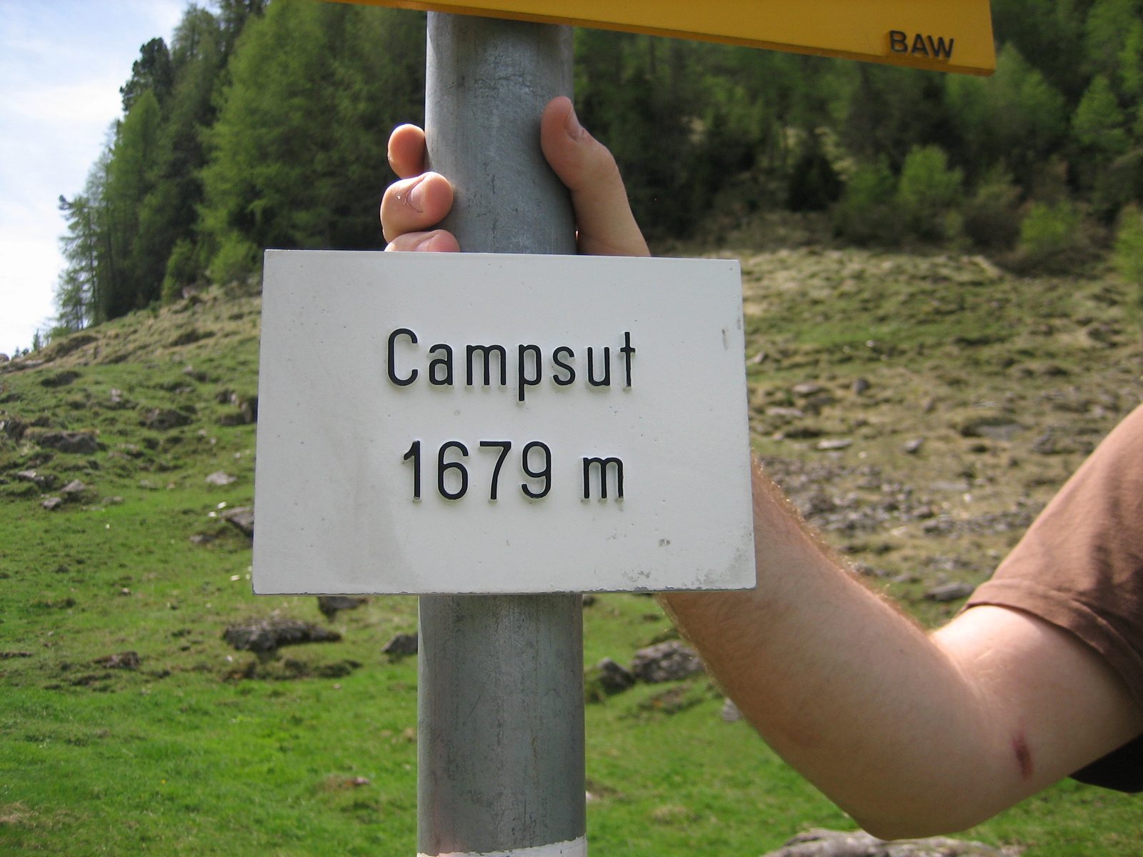 I forgot to record our starting elevation; I believe it was around 1950m or so.