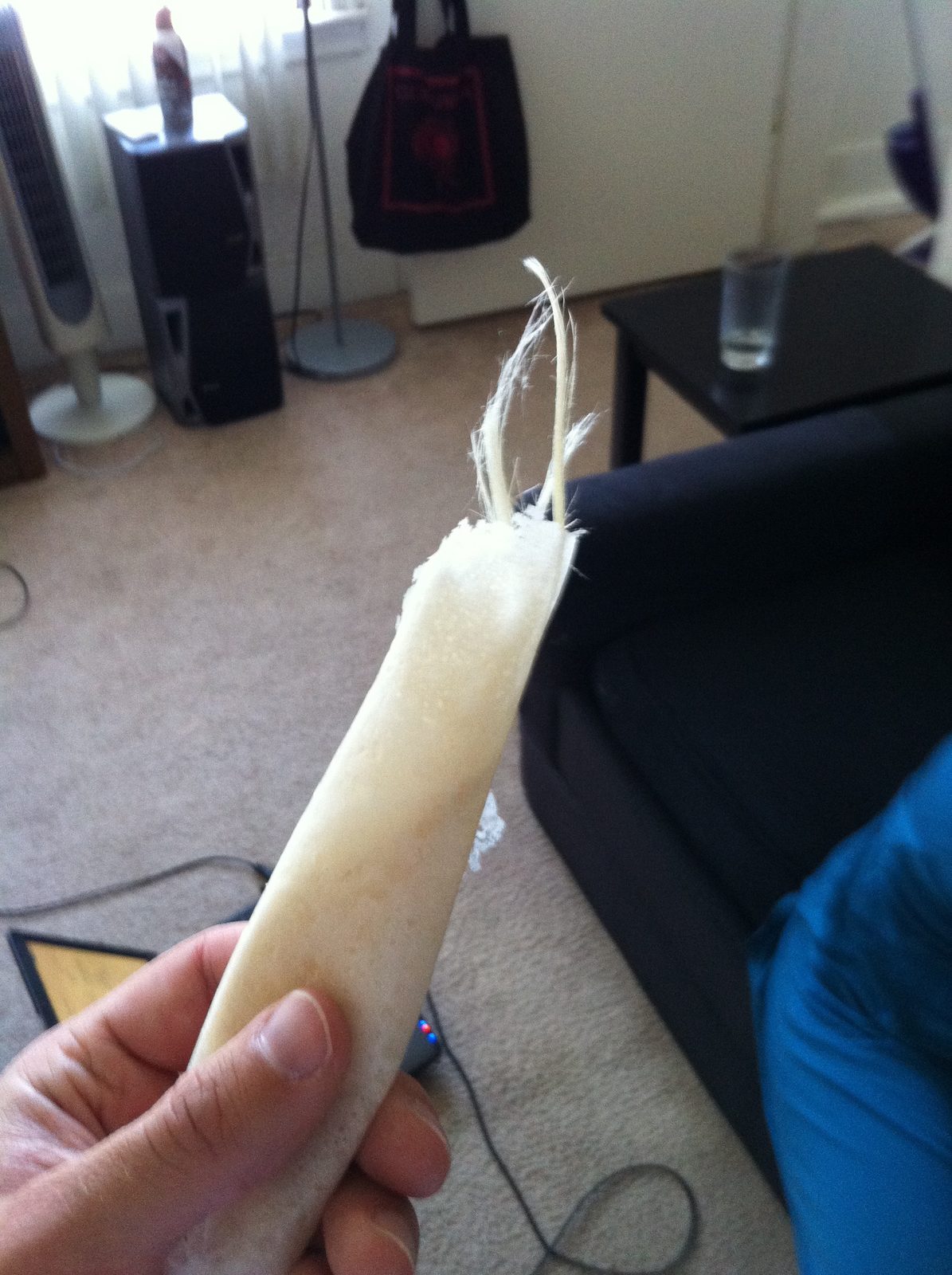 Thai desserts: an egg and flour pastry with pulled sugar strands in the middle. Monica, the...