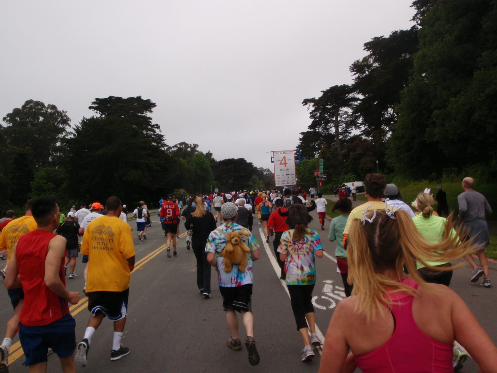 Mile post 4: just past the entrance to Golden Gate Park.