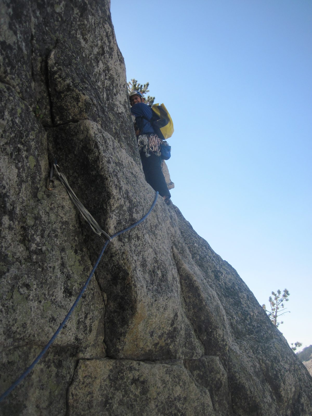 Joel, cruising up pitch 2 of Northwest Books.