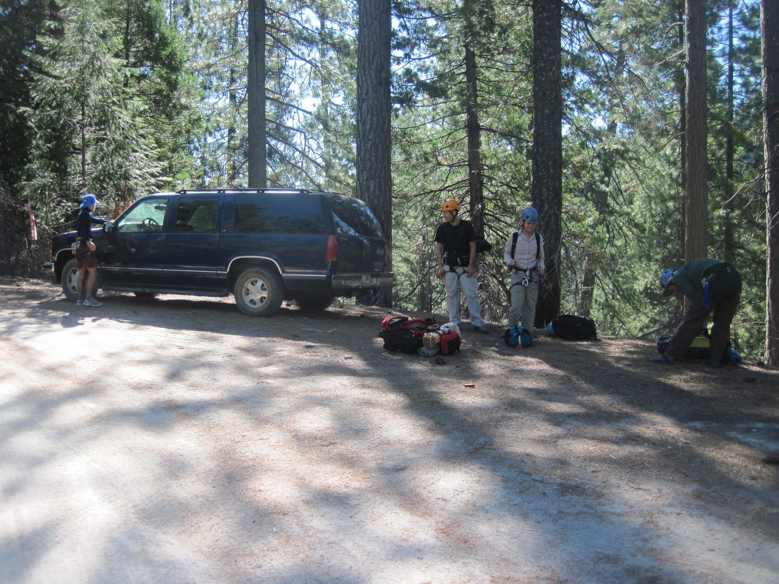 Vinnie's suburban made fitting five people plus gear no problem at all.