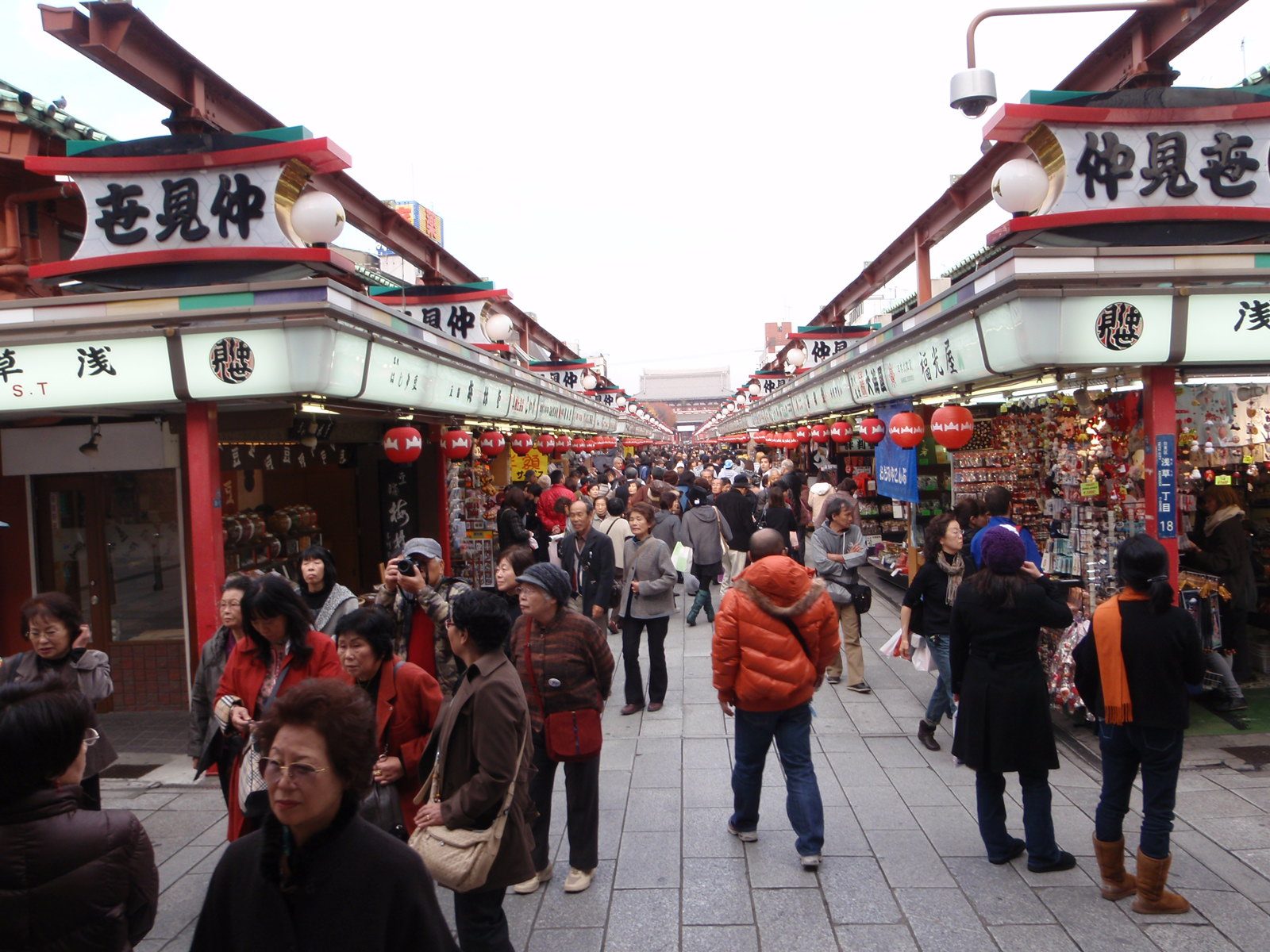 Market in front of the Asakusa Temple. I bought some shoes here, and some mochi.
