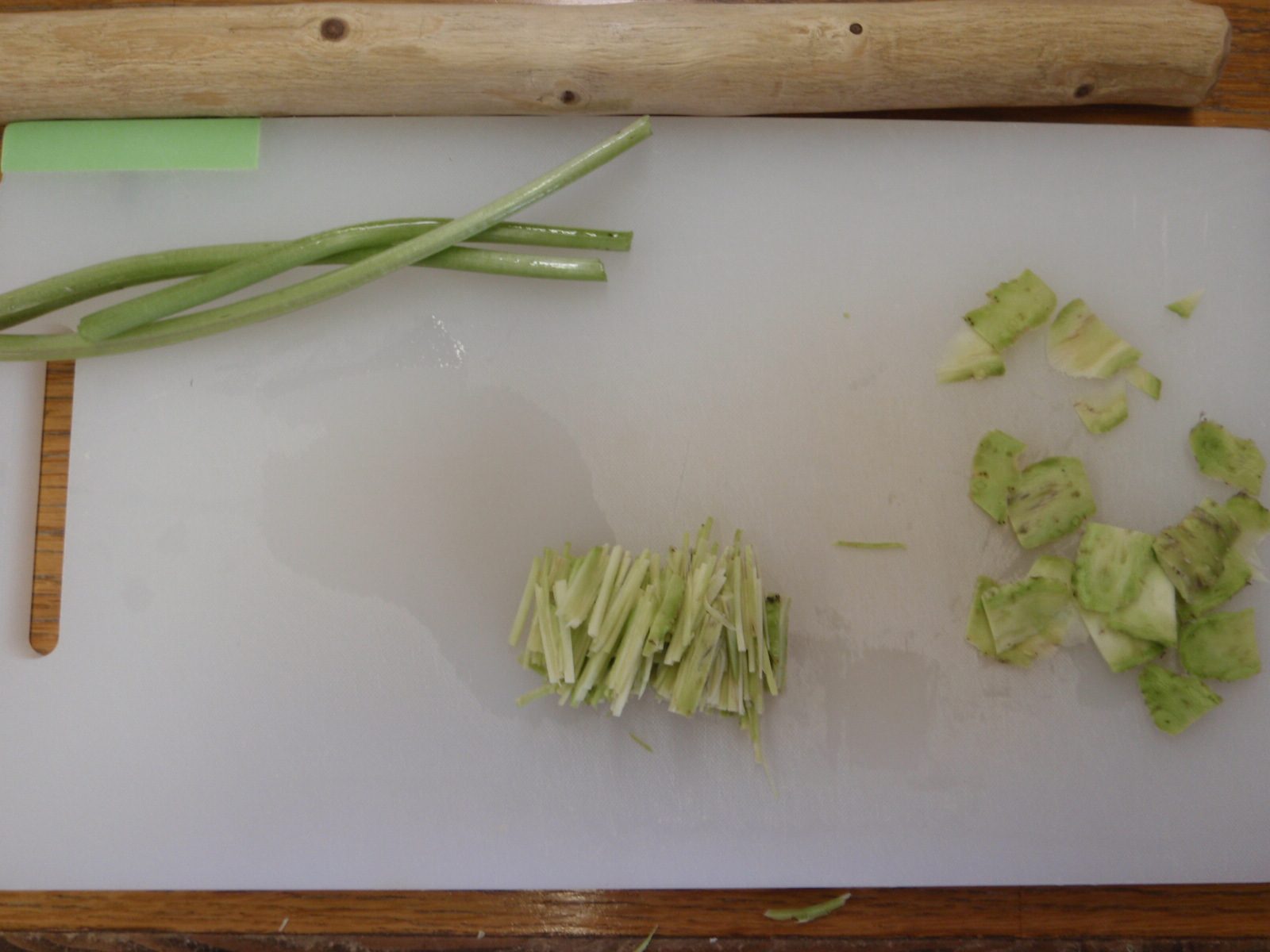 This involved a lot of chopping. The root is at the bottom and right, and the leaf stems are at...