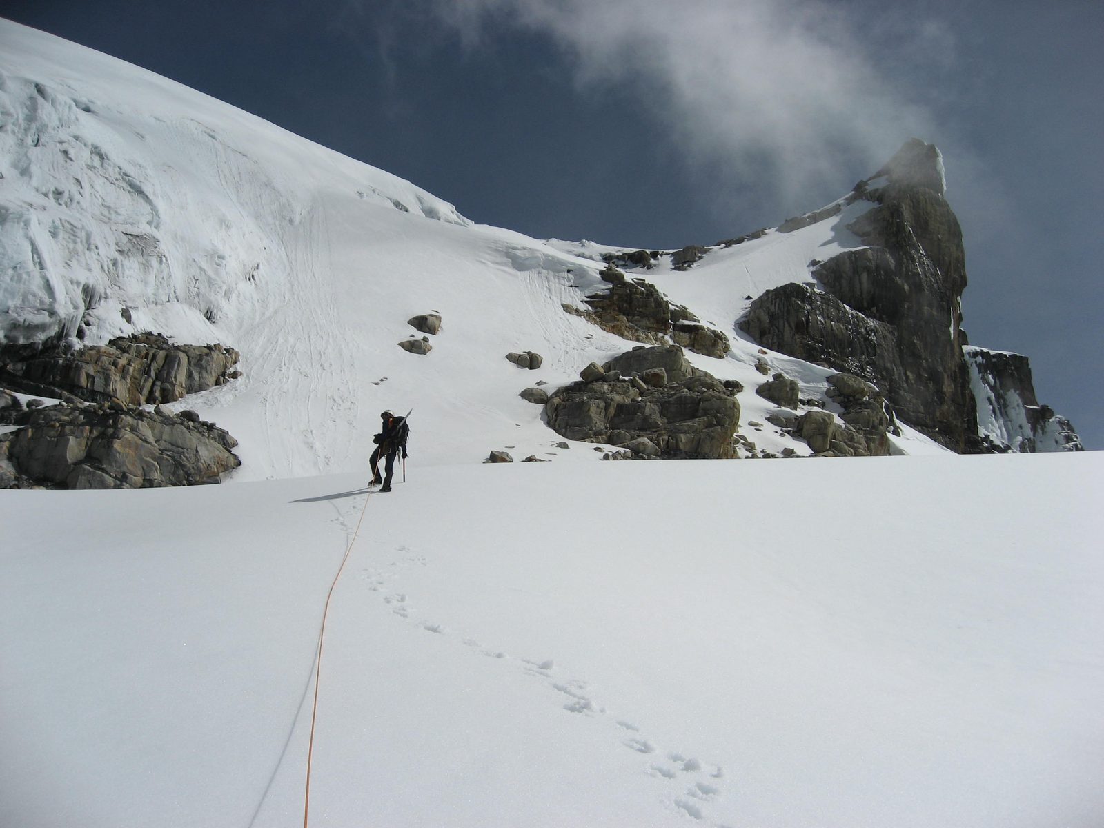 Side-stepping up steep section.  A false summit of Concavo is visible at the right.