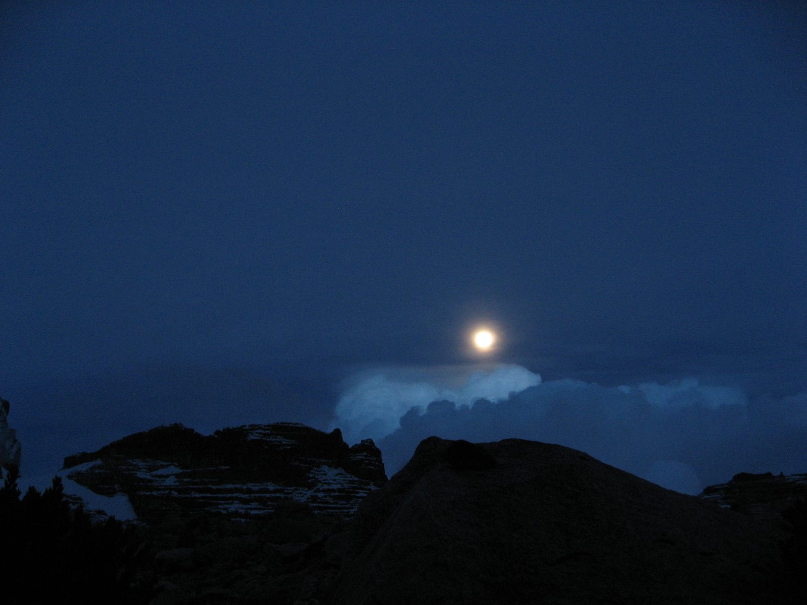 Full moon on Friday night.  Or I think the real full moon was Saturday night, but this was on...