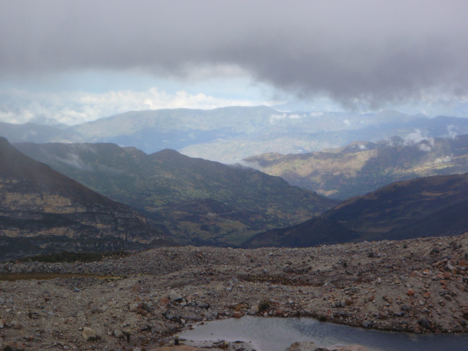 Beginning to drop below the clouds.