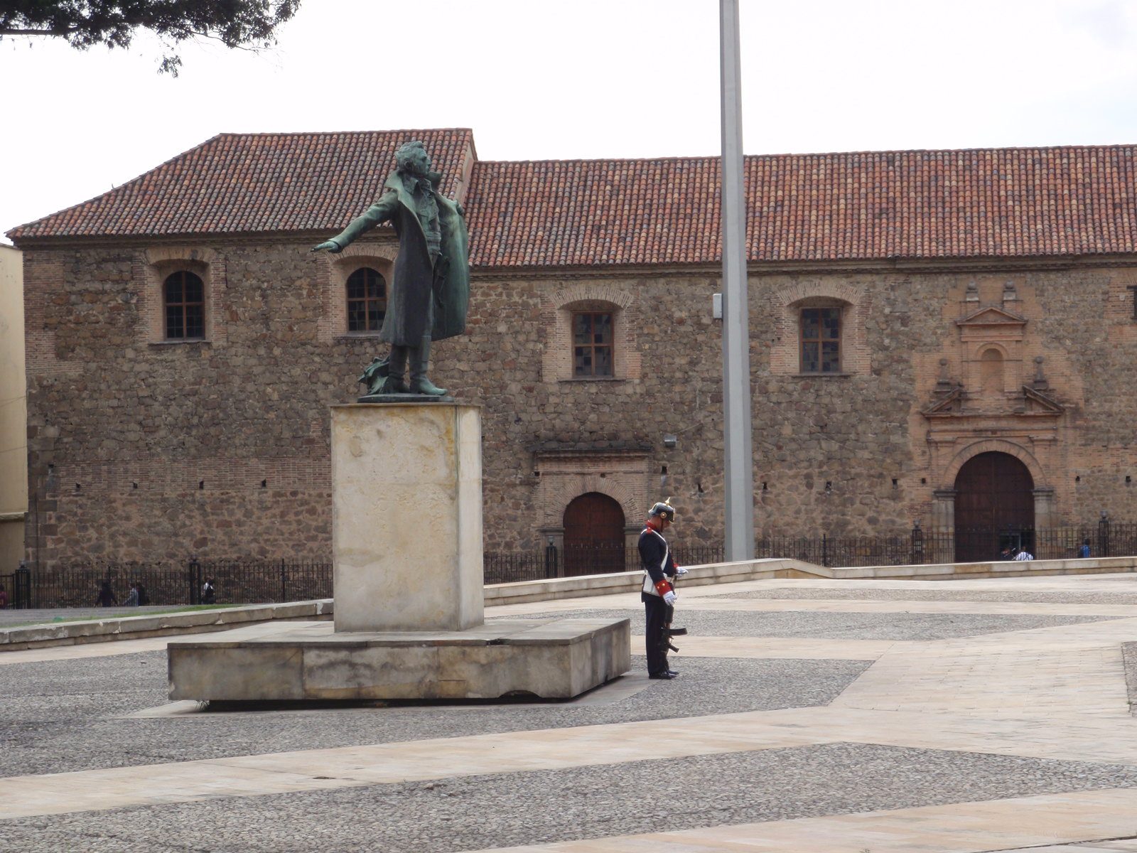 Guard and statue.