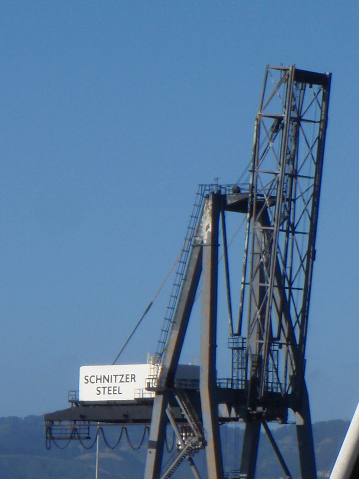 Cool looking crane in Oakland Harbor.