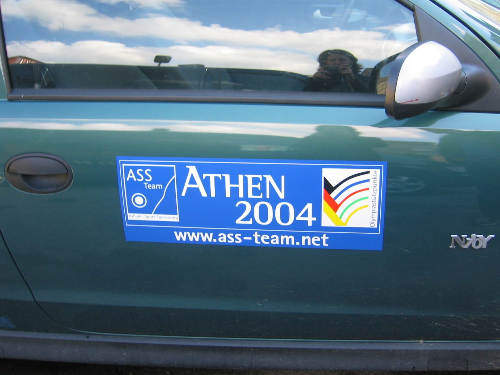 Heh, ok so calling this 3rd-grade humor is probably and insult to a 3rd grader.