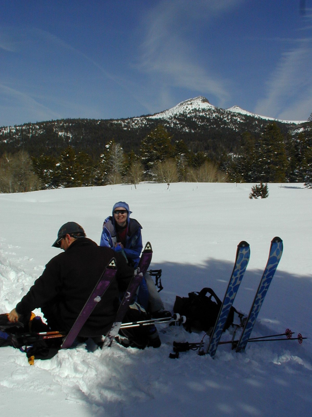 Rachel and Niels eating lunch.