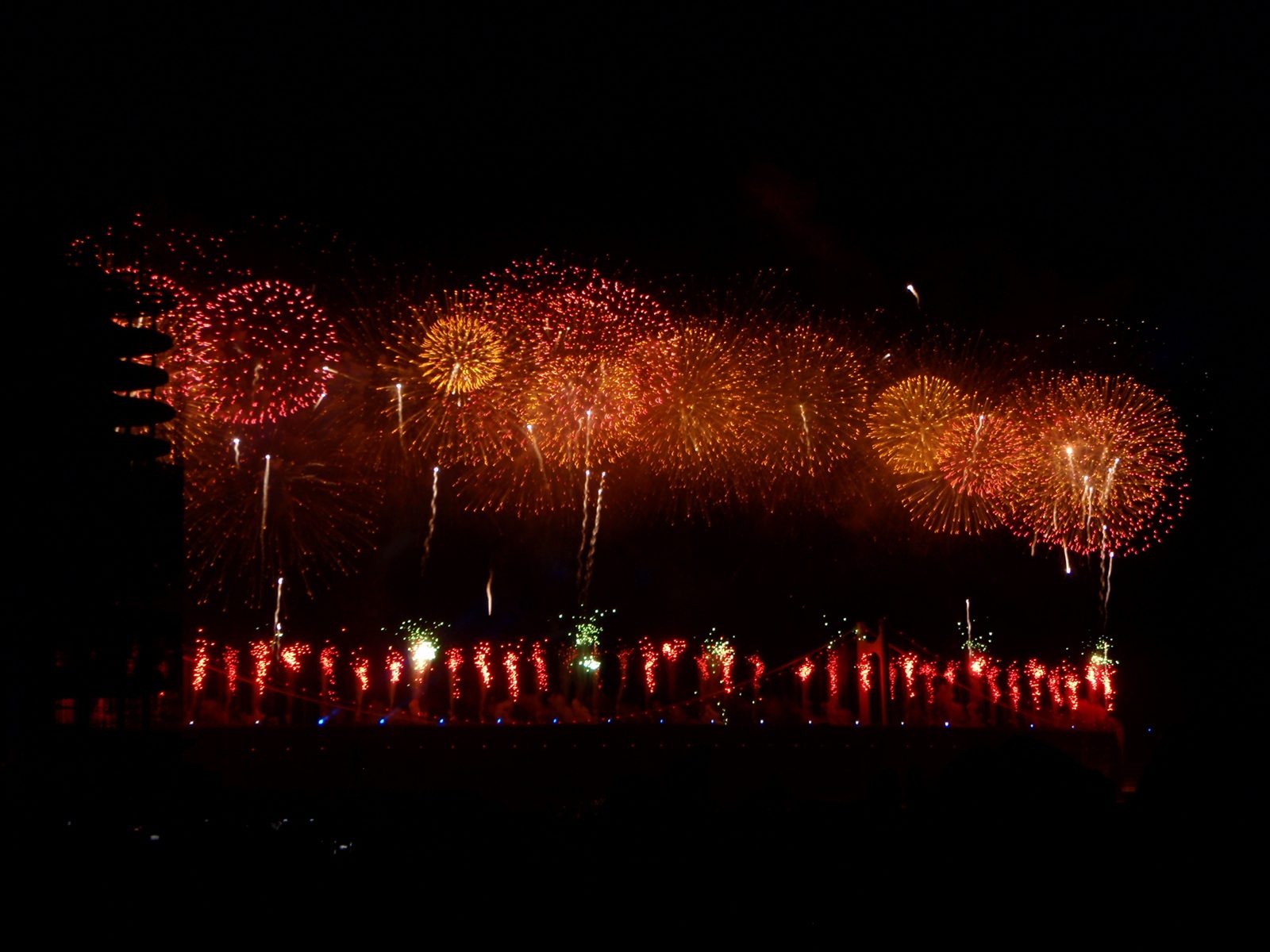 They also launched synchronized fireworks from the upper deck of the Diamond Bridge. It was a...
