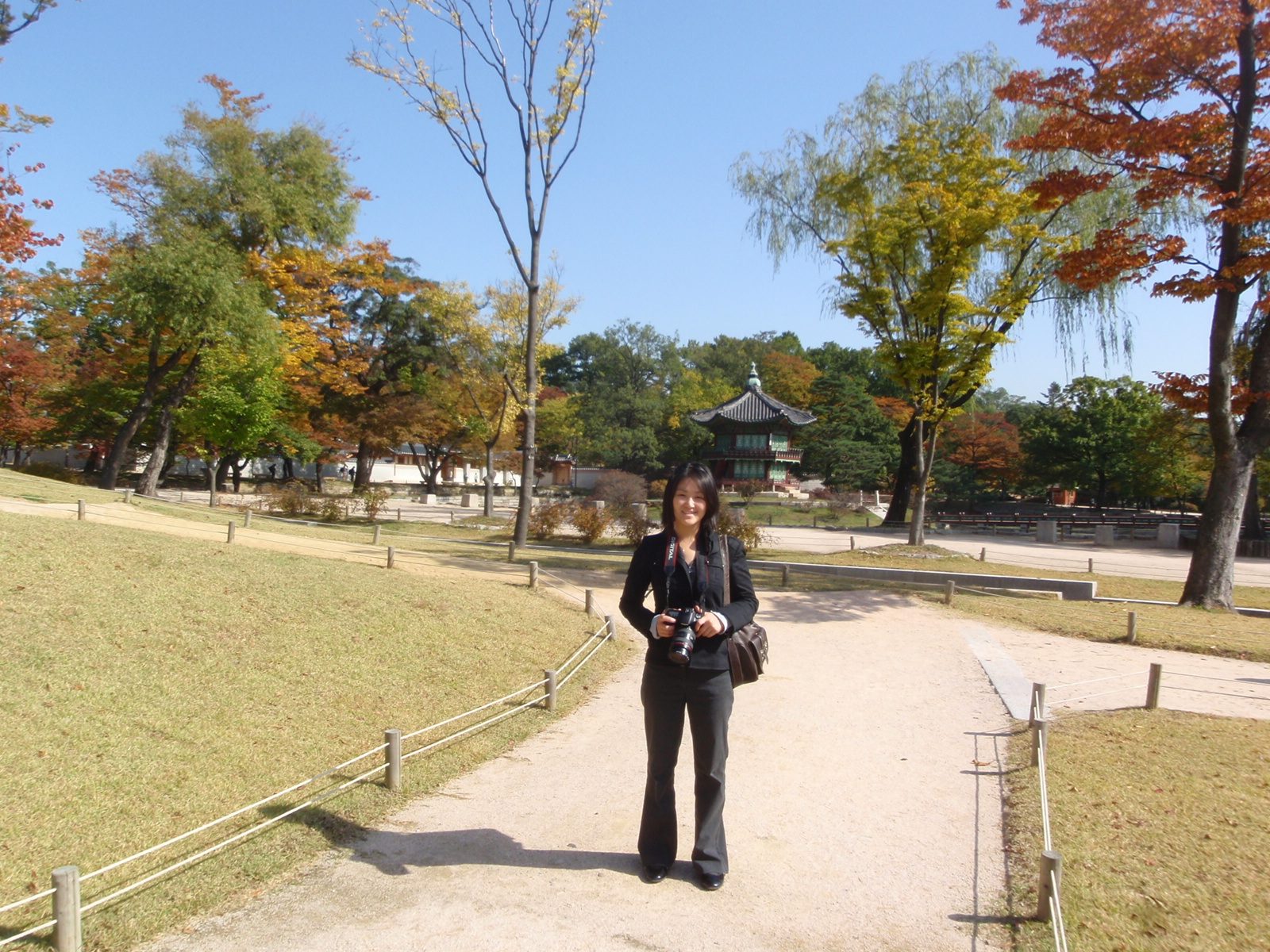 Still wandering the complex.  This place was really enormous.  We had been walking over an hour...