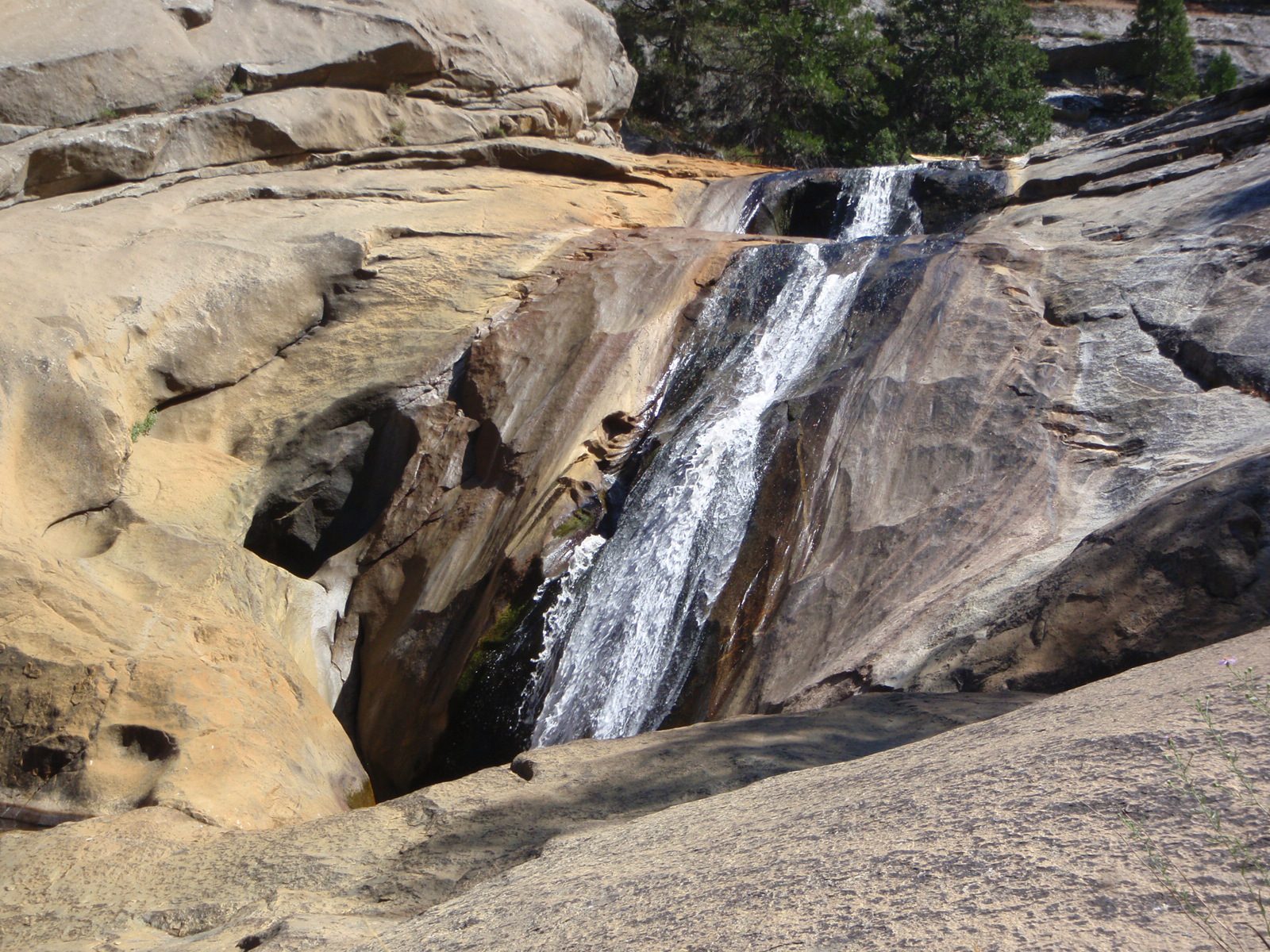 A waterfall along side the second rappel.
