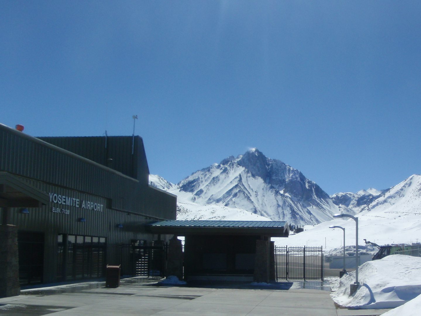 The Mammoth Yosemite Airport, with fabulous Helvetica signage.