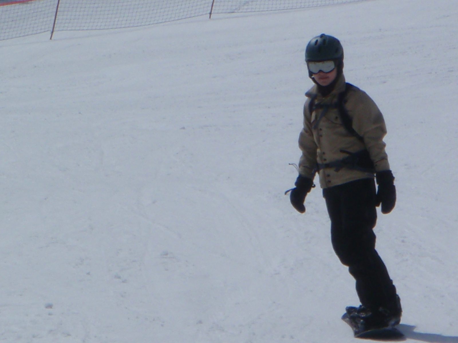 Monica, arriving at Canyon Lodge for lunch. Mammoth has 5 base areas, all with food... the best...